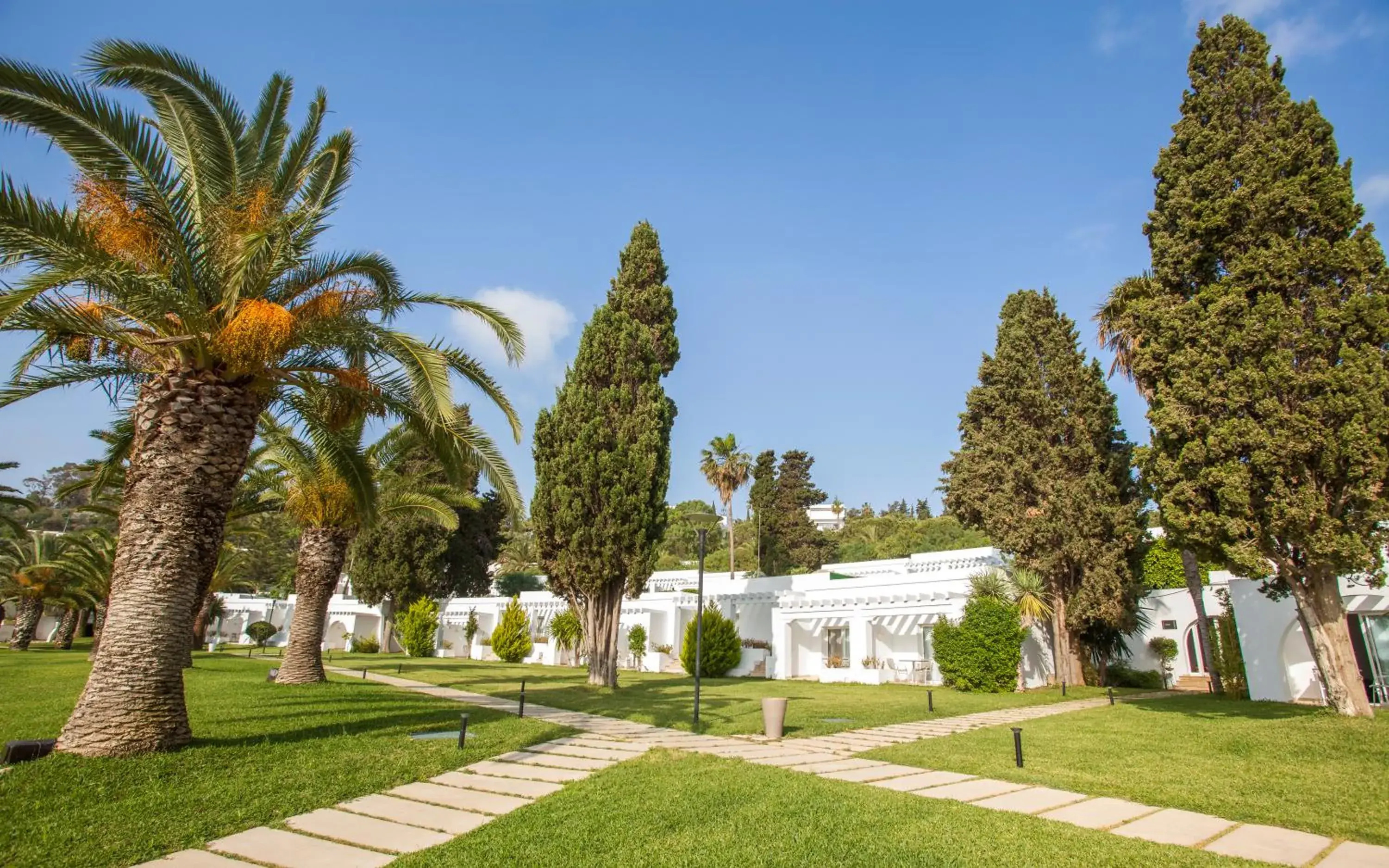 Garden in Mövenpick Hotel Gammarth Tunis