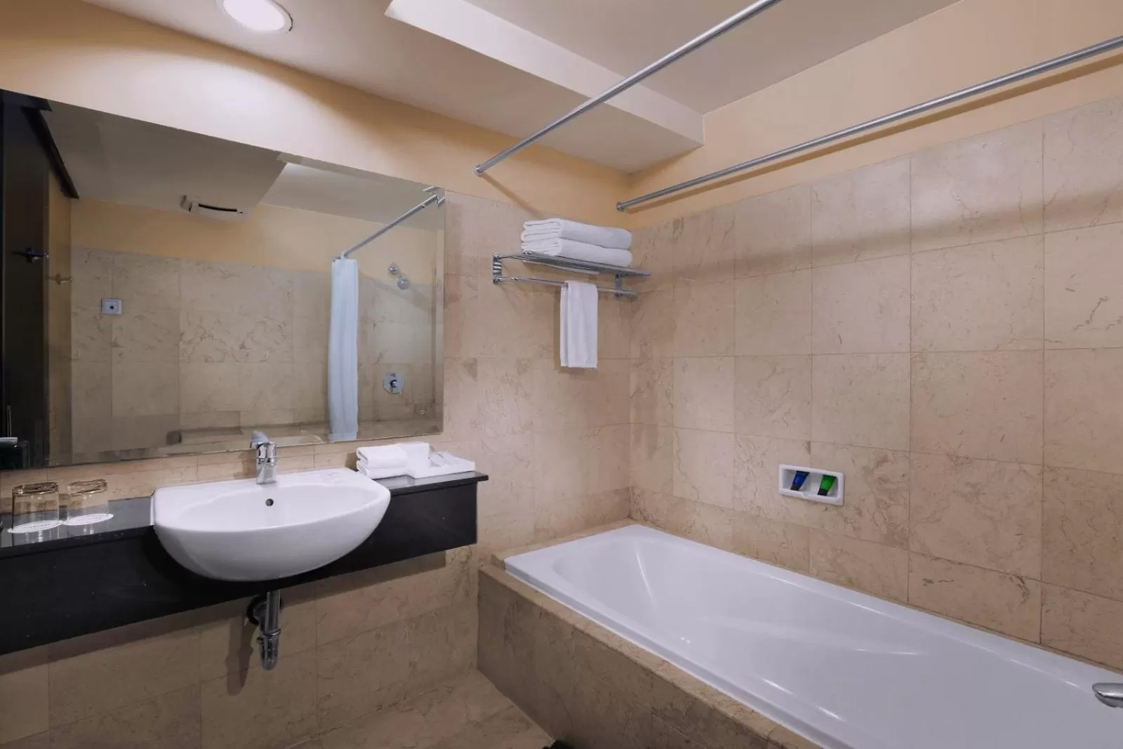 Bathroom in Grand Dafam Braga Bandung