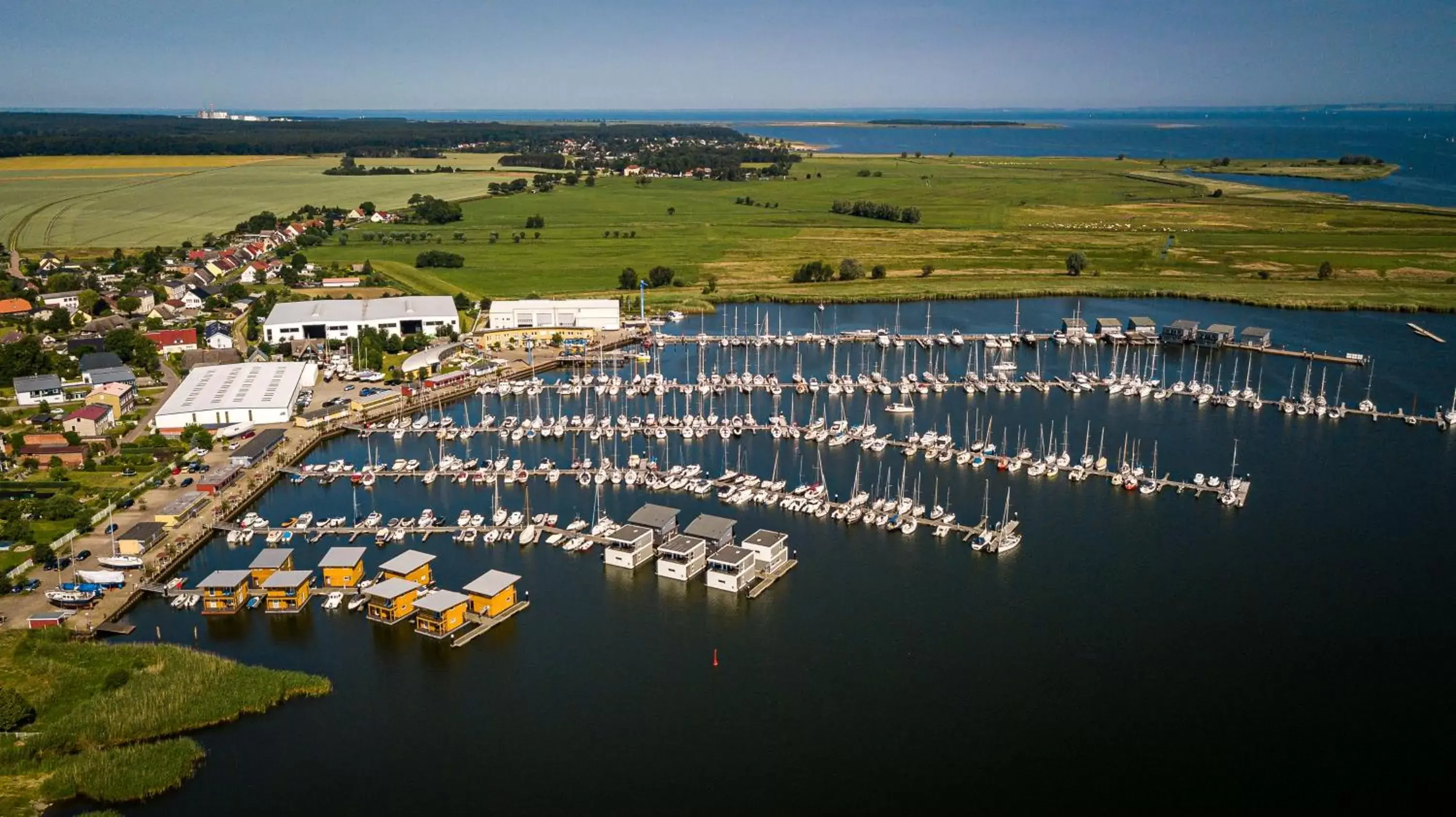 Bird's eye view in Schwimmende Häuser im BALTIC SEA RESORT