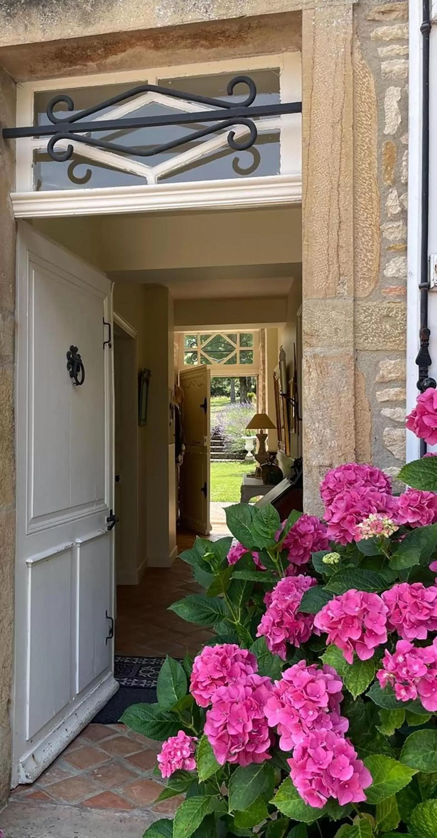 Property building in La Rochelière