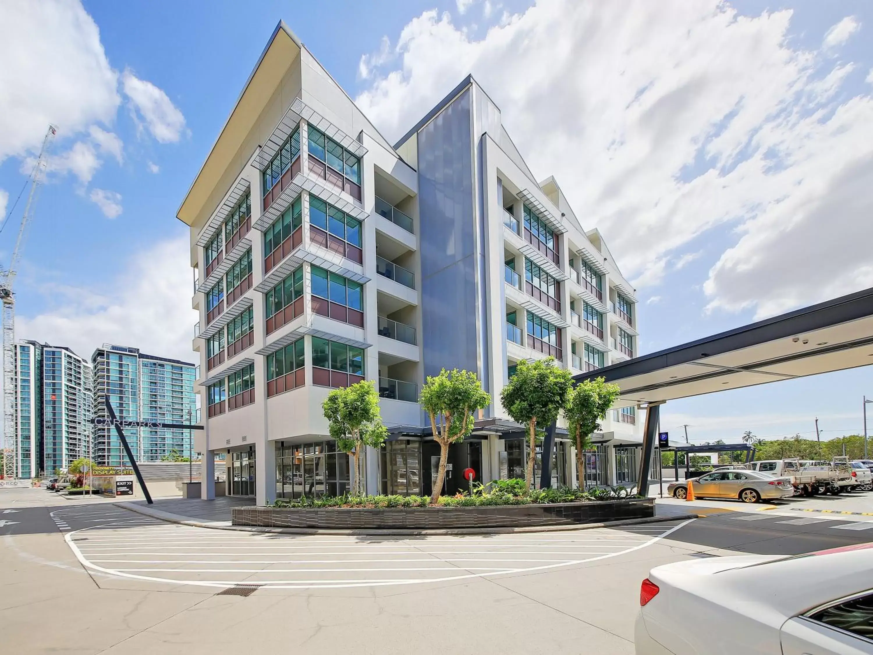 Facade/entrance, Property Building in Link Portside Wharf Apartment Hotel