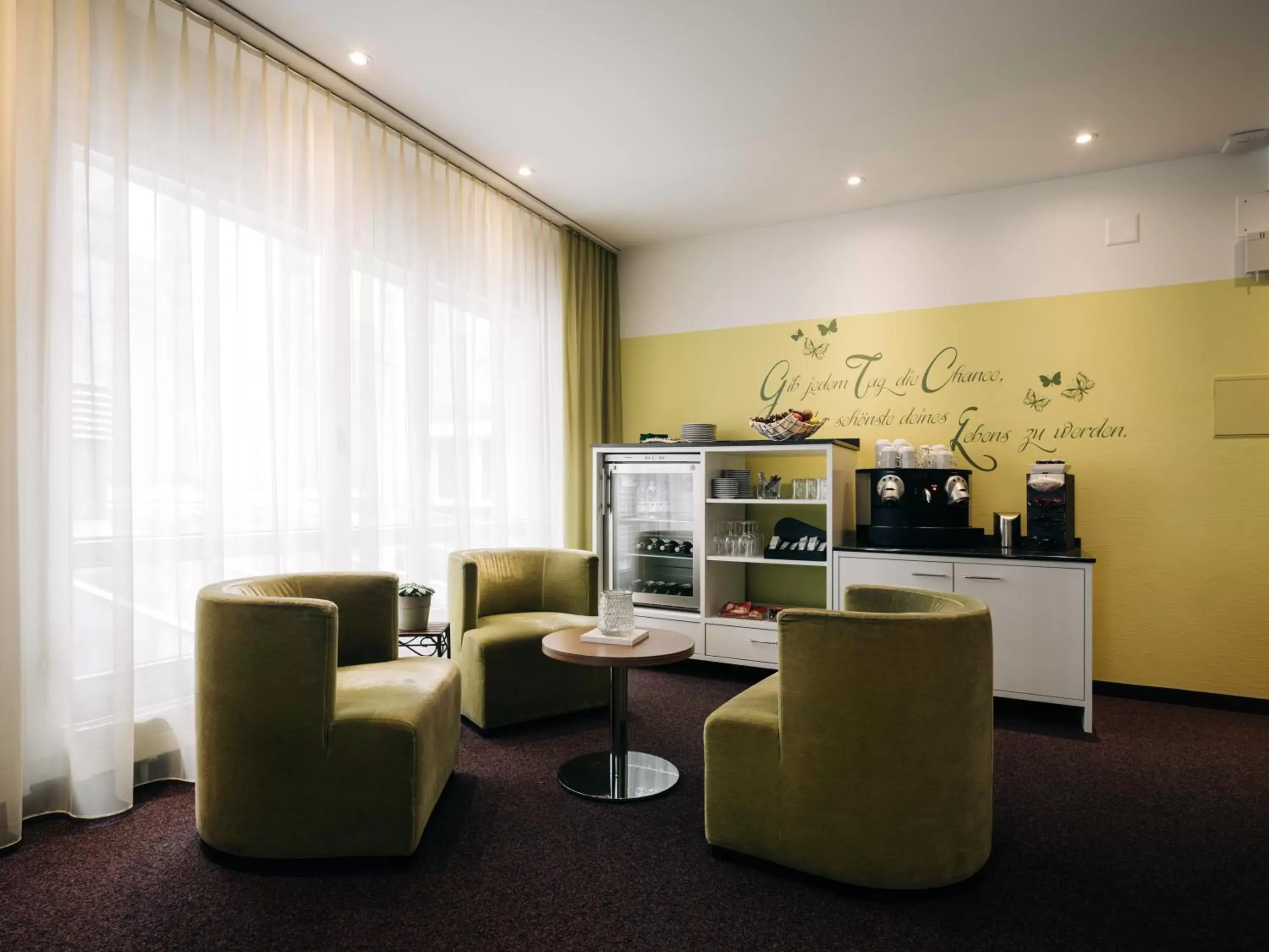 Lounge or bar in Hotel Krone Thun