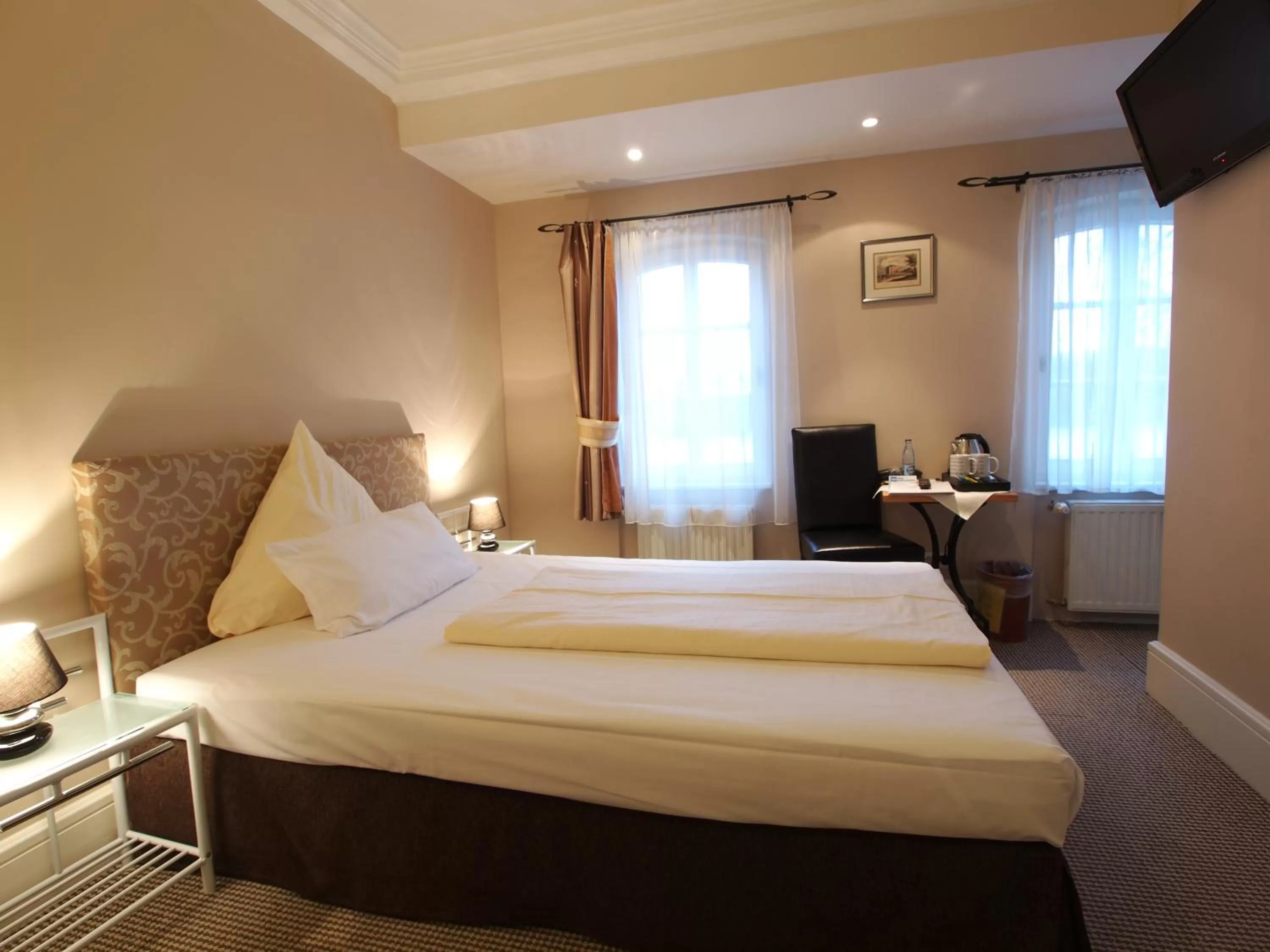 Day, Bed in Hotel Am Schloss Biebrich