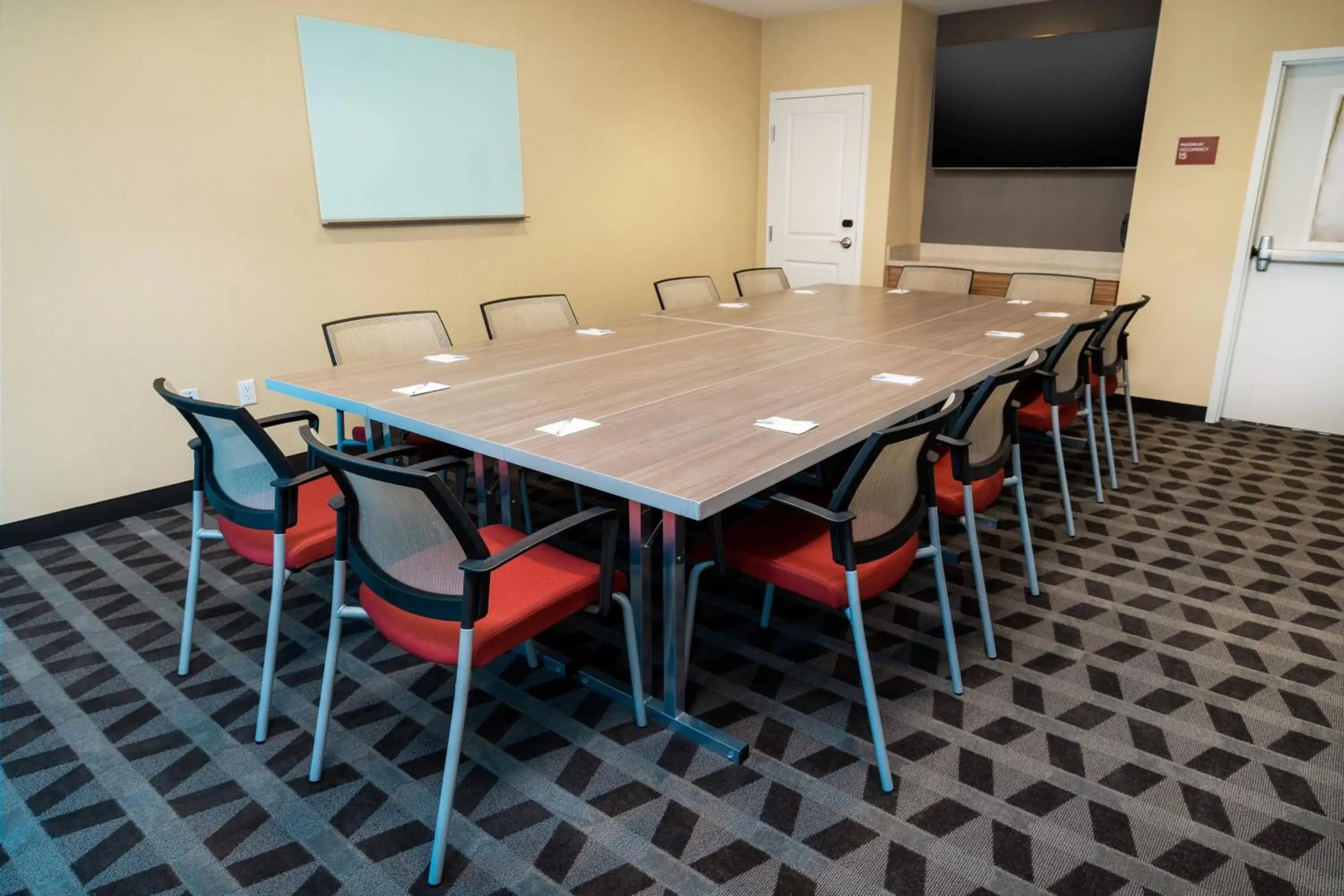 Meeting/conference room in TownePlace Suites Irvine Lake Forest