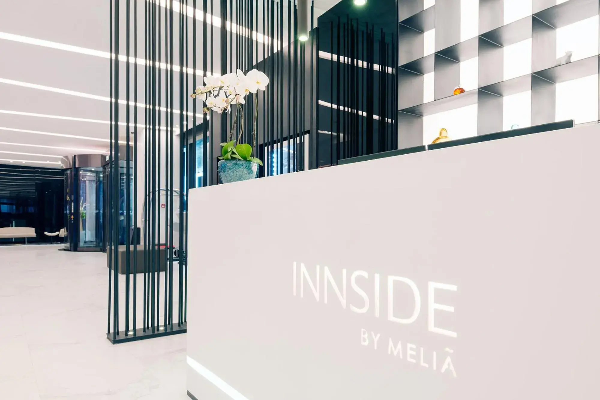 Lobby or reception in INNSiDE by Meliá Zhengzhou Lobby or reception in INNSiDE by Meliá Zhengzhou