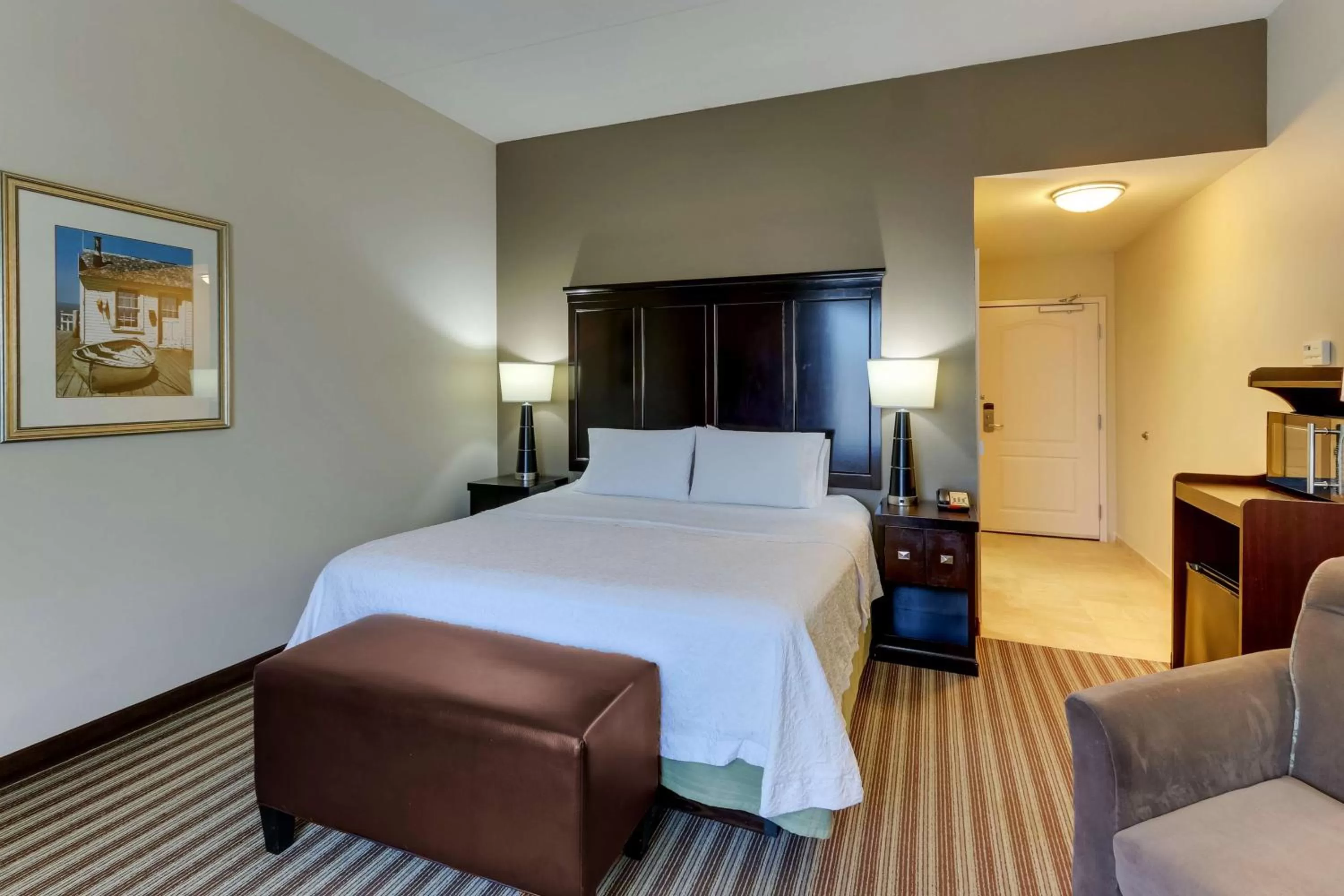 Photo of the whole room, Bed in Hampton Inn and Suites Swansboro Near Camp Lejeune