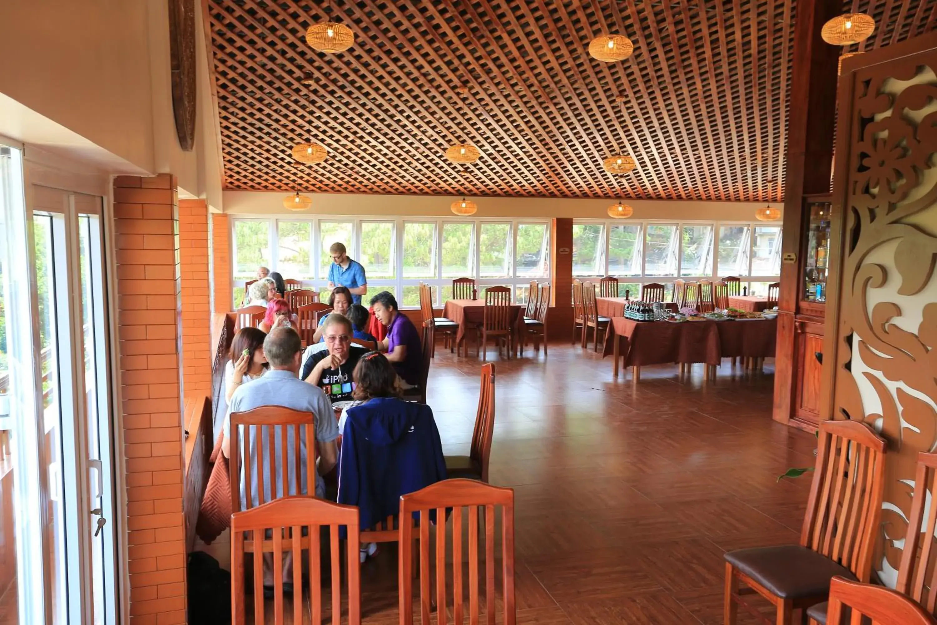 Restaurant/places to eat in Zen Valley Dalat Restaurant/places to eat in Zen Valley Dalat