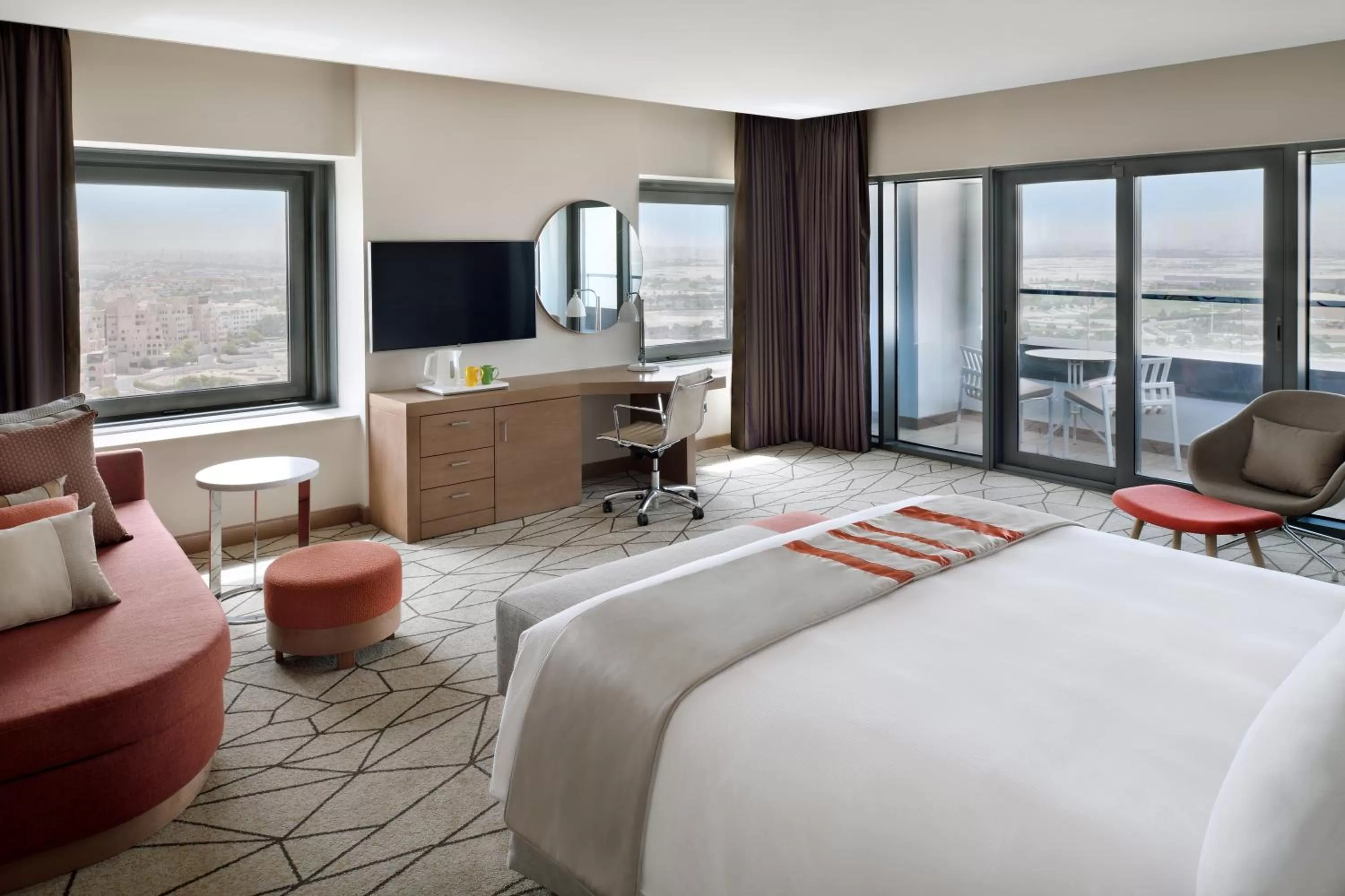 Photo of the whole room, Bed in Holiday Inn & Suites - Dubai Festival City by IHG