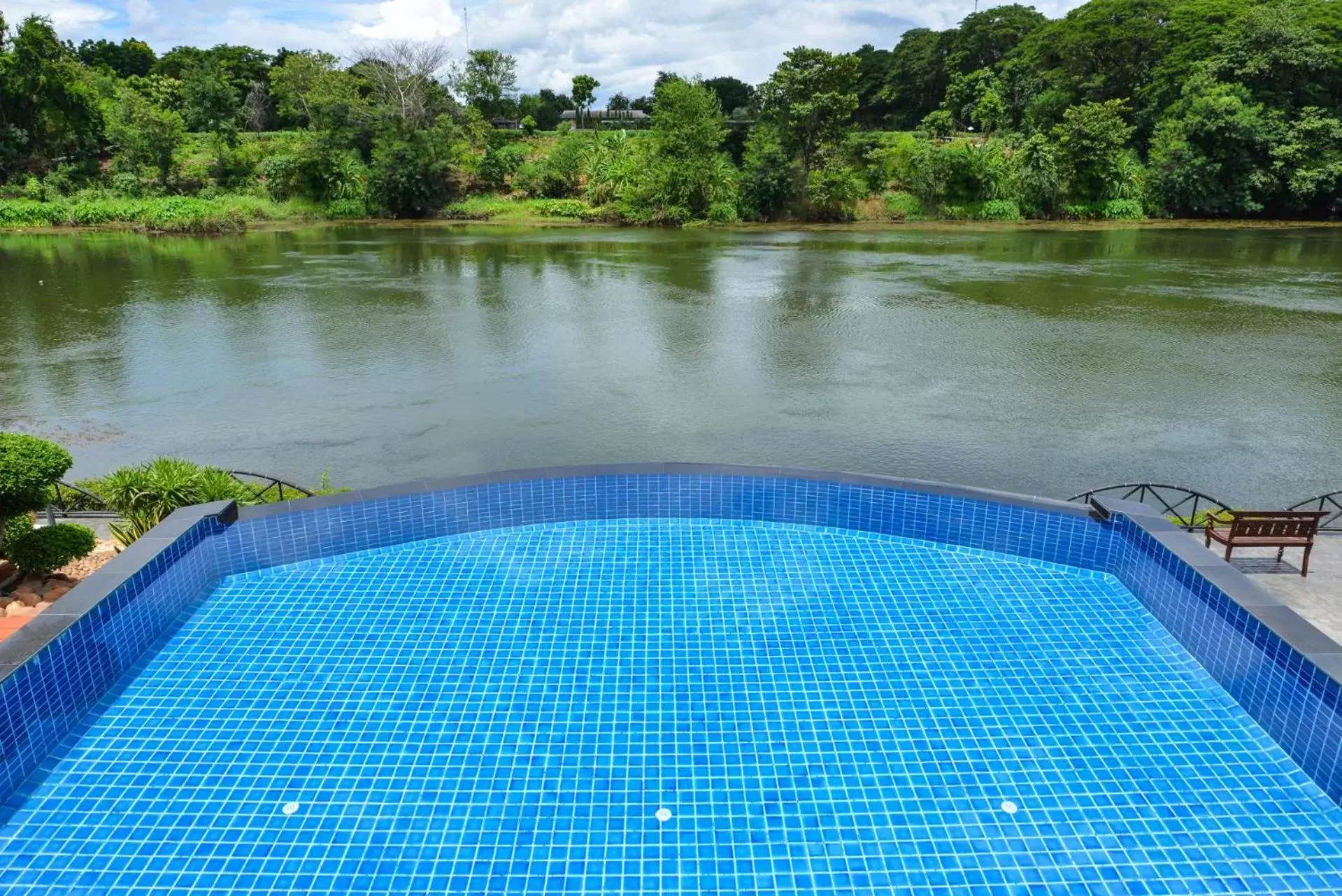 Swimming Pool in Princess River Kwai Hotel