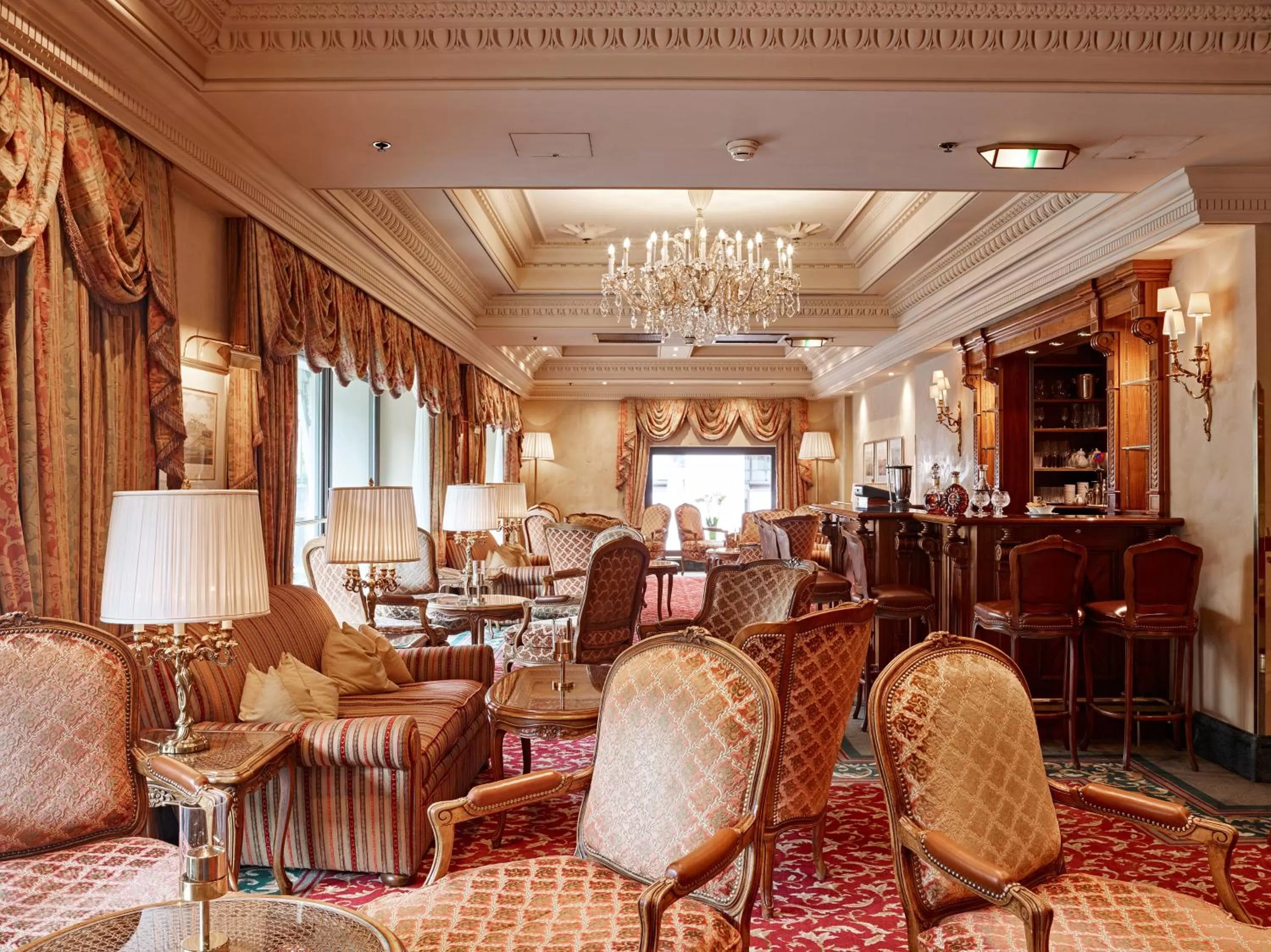 Lounge or bar in Grand Hotel Wien