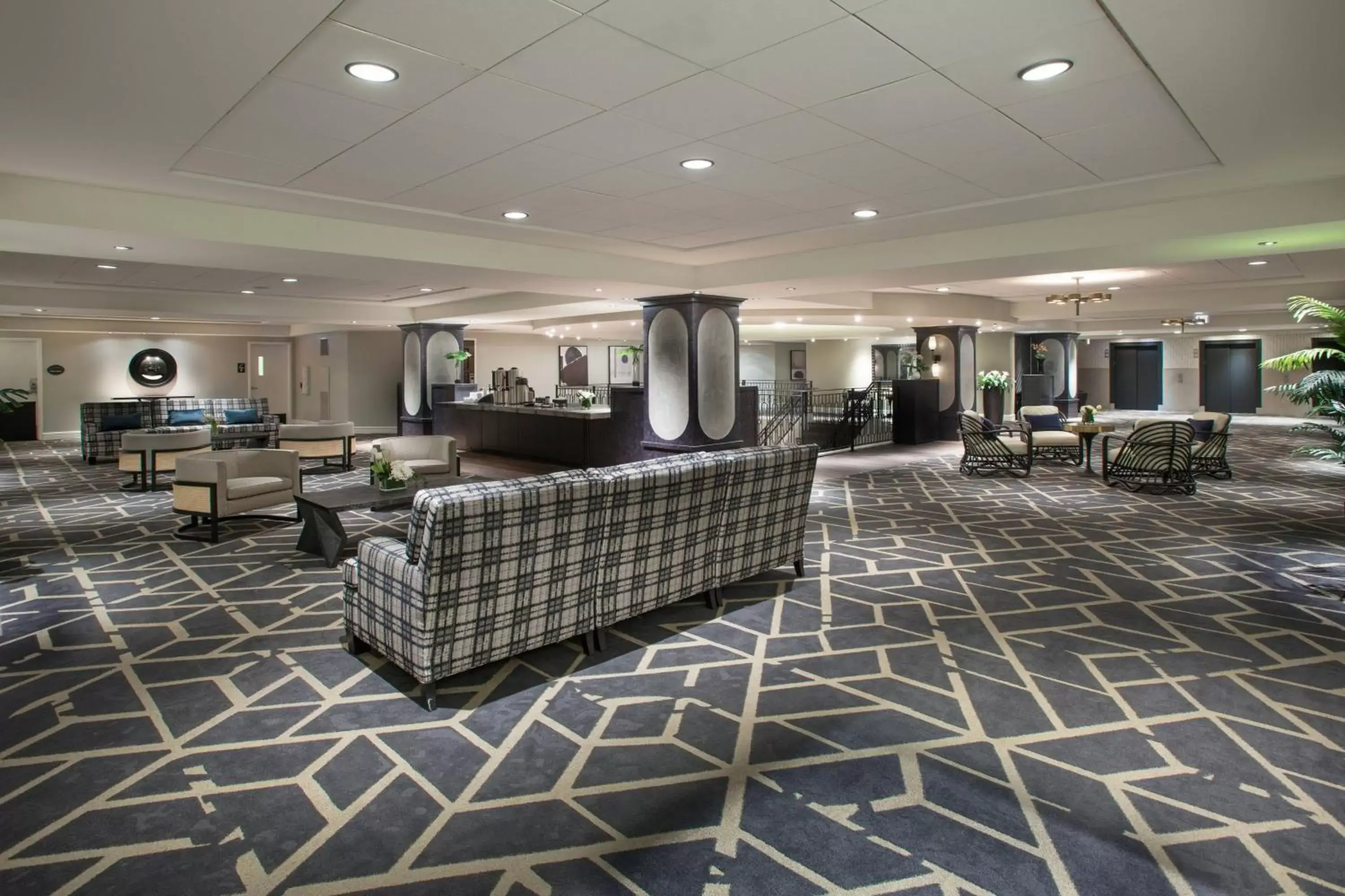 Meeting/conference room, Lobby/Reception in Magnolia Hotel Houston, a Tribute Portfolio Hotel