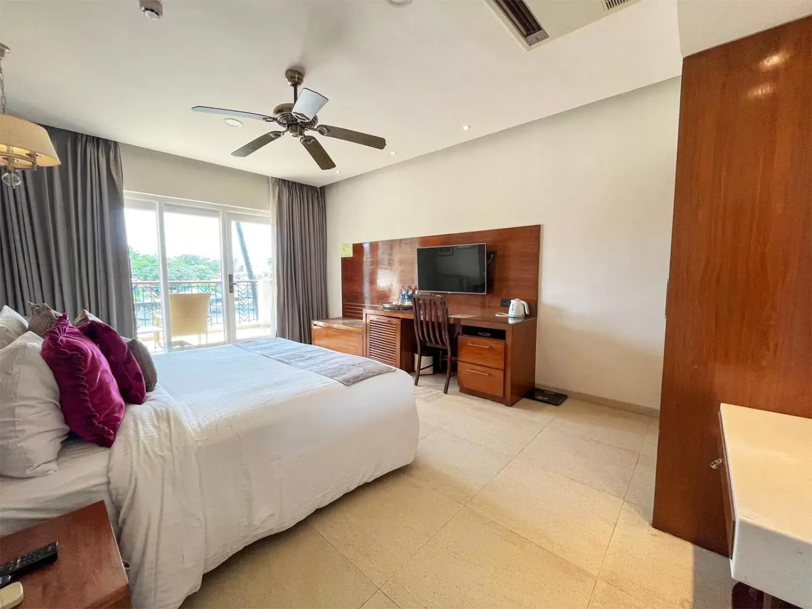 Bedroom in Acron Waterfront Resort