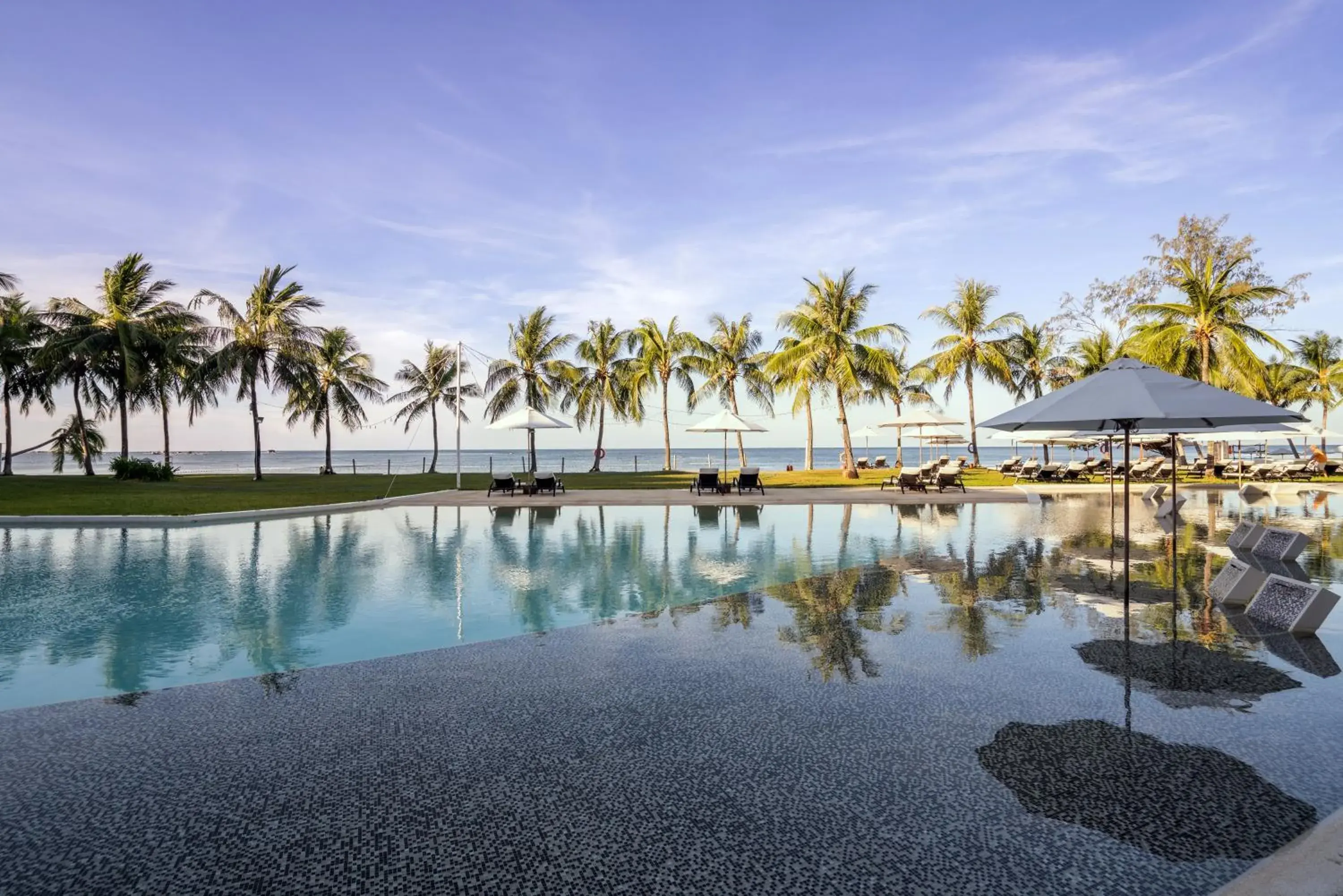 Natural landscape, Swimming Pool in The Shells Resort & Spa Phu Quoc