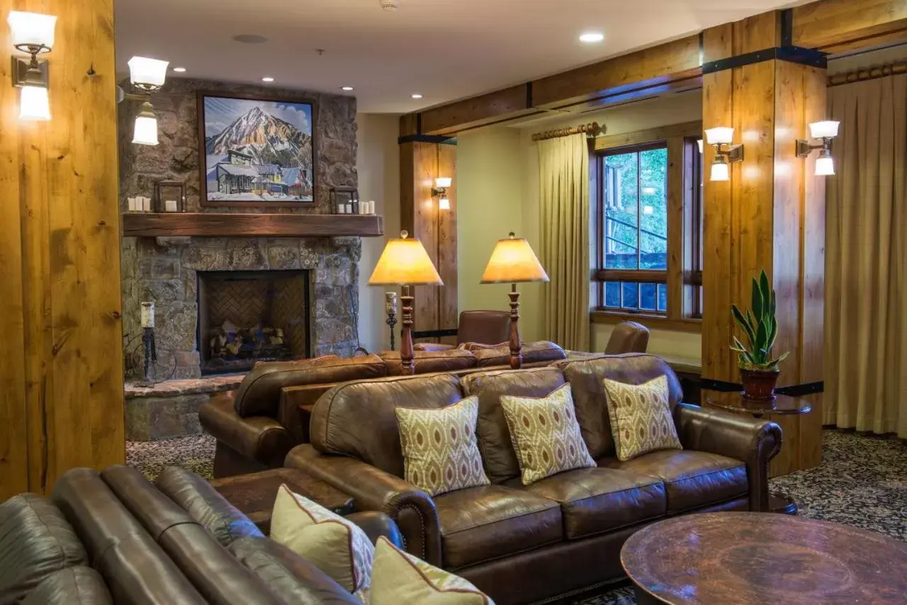 Seating Area in The Lodge at Mountaineer Square