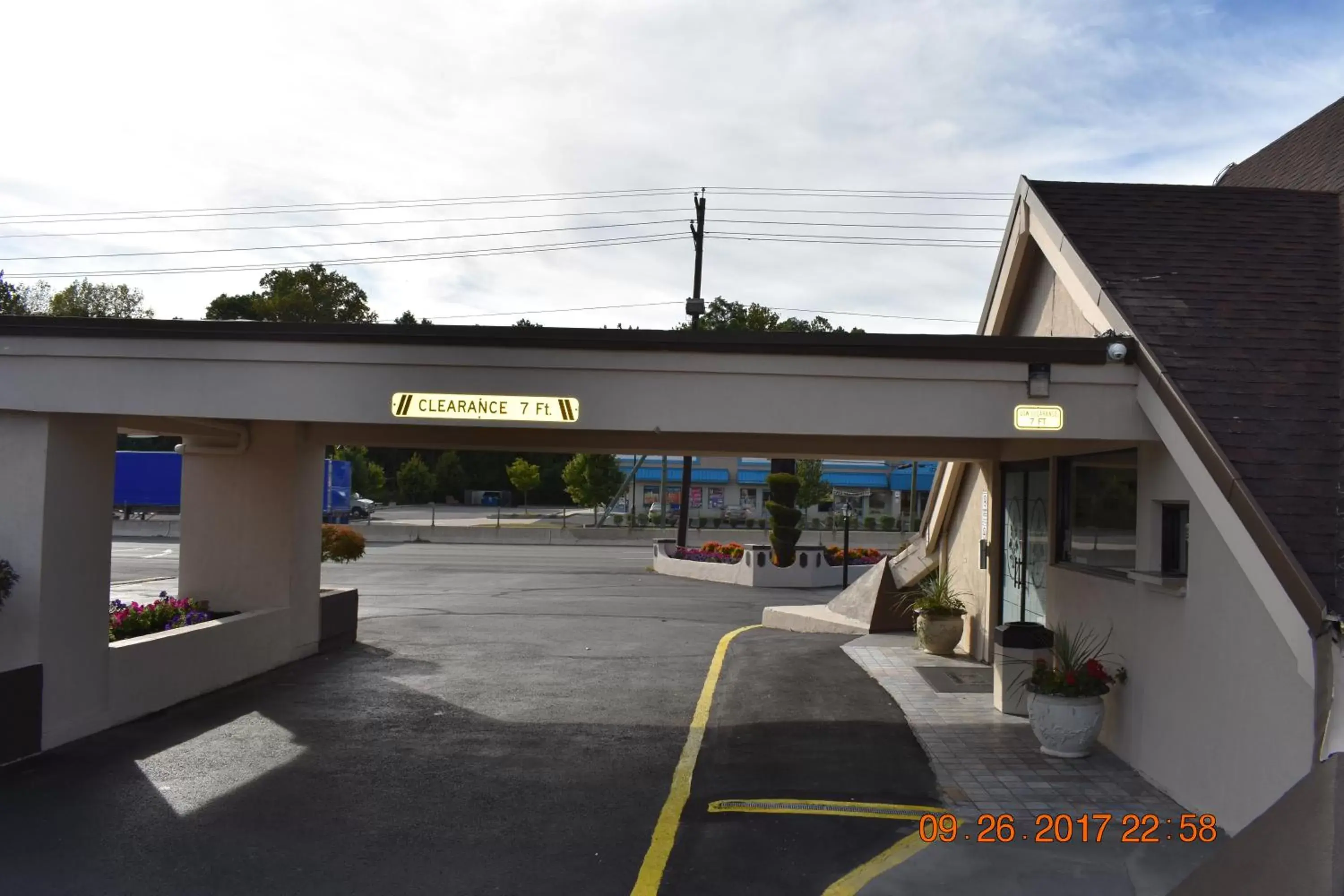 Facade/entrance, Property Building in MHO Hotel Bordentown