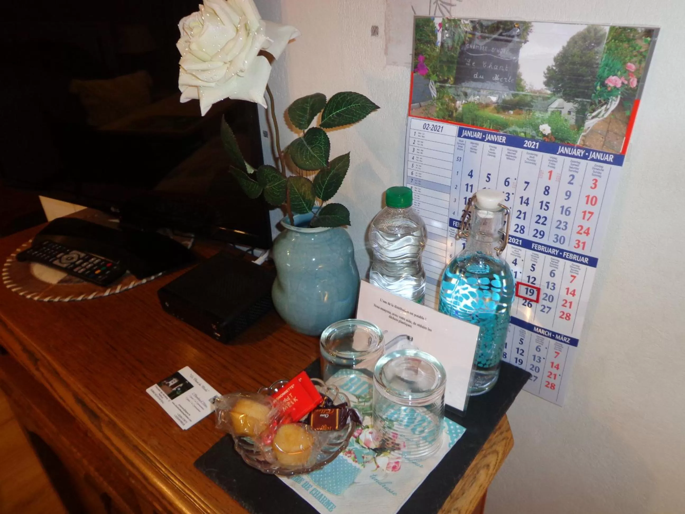 Photo of the whole room in Le Chant du Merle