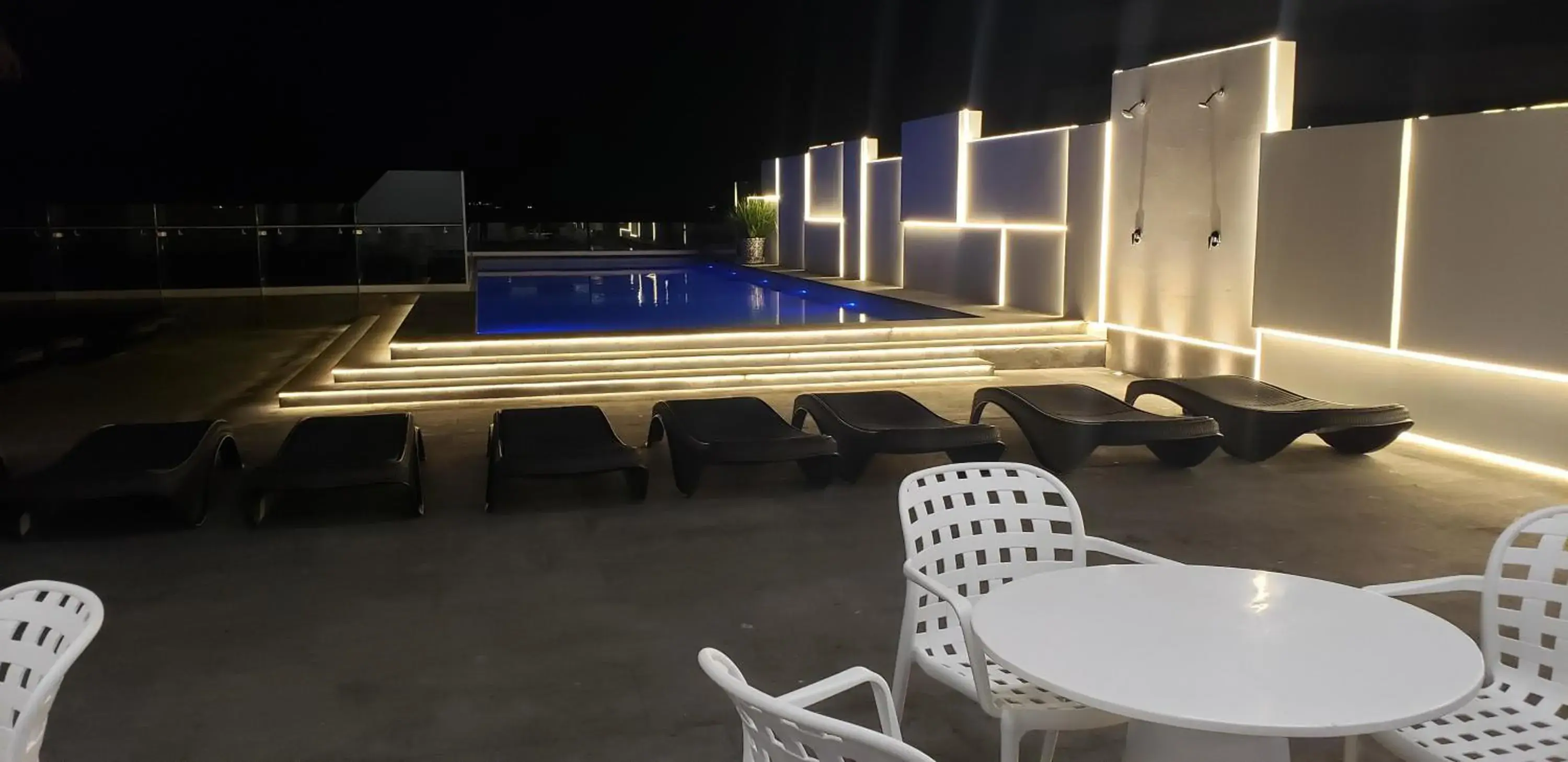 Swimming Pool in Hotel Plaza Sol Veracruz