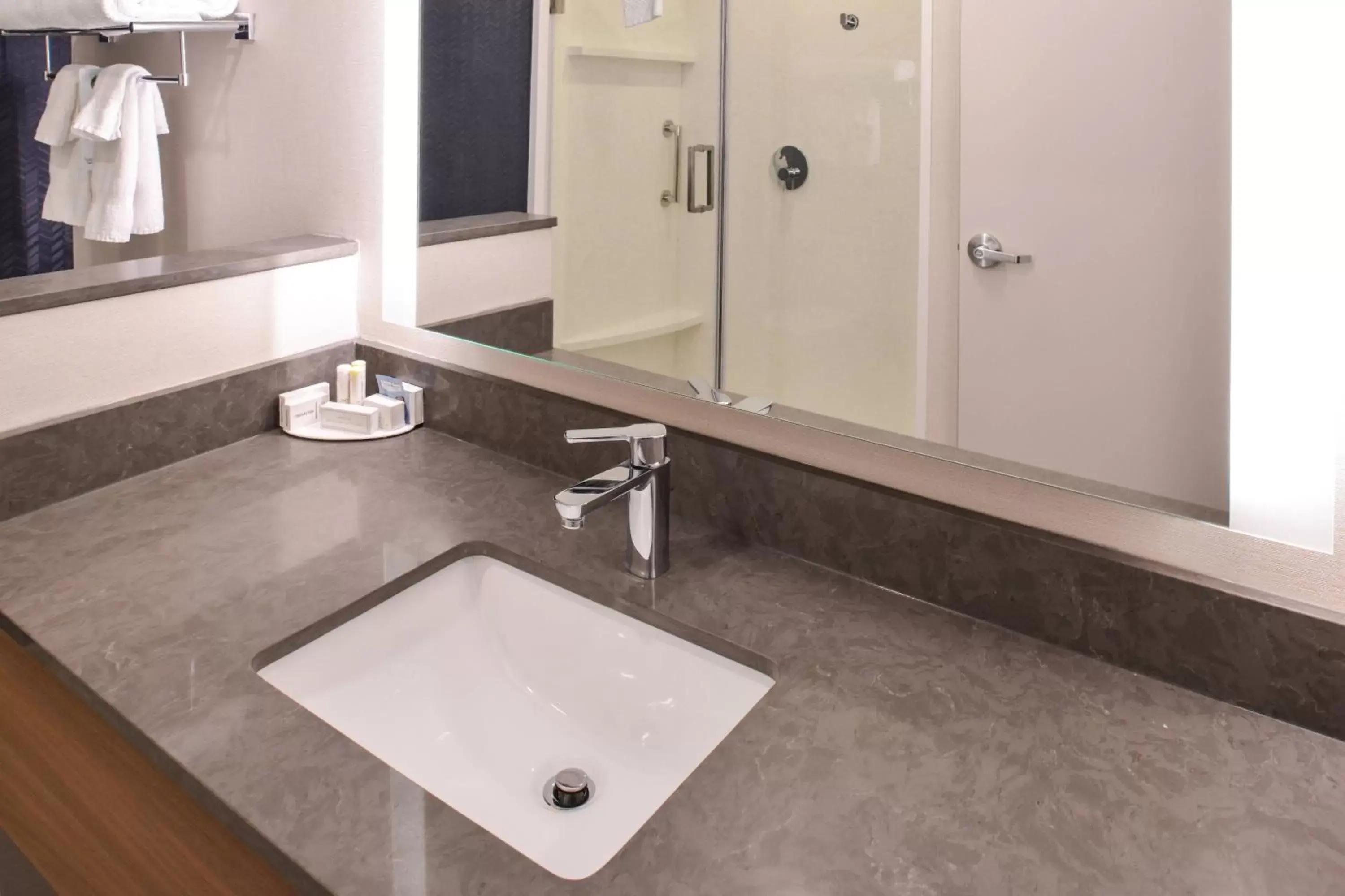 Bathroom in Fairfield Inn & Suites by Marriott Columbus Grove City