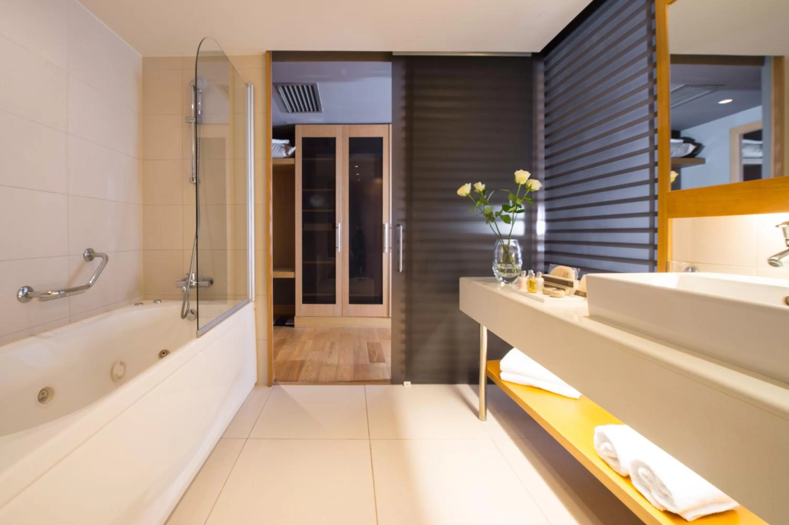 Toilet in Alexander Beach Hotel & Spa