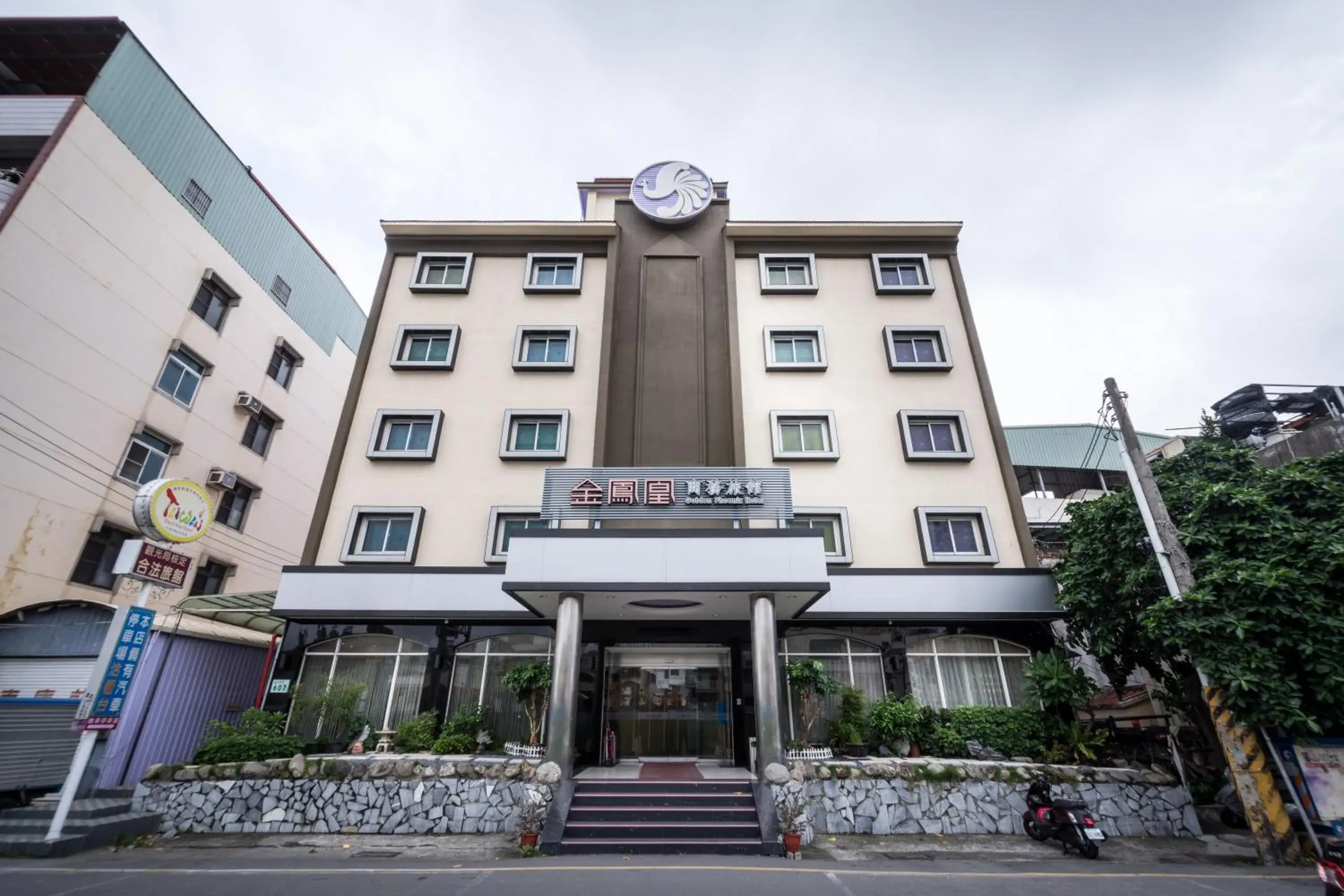 Facade/entrance, Property Building in Golden Phoenix Hotel