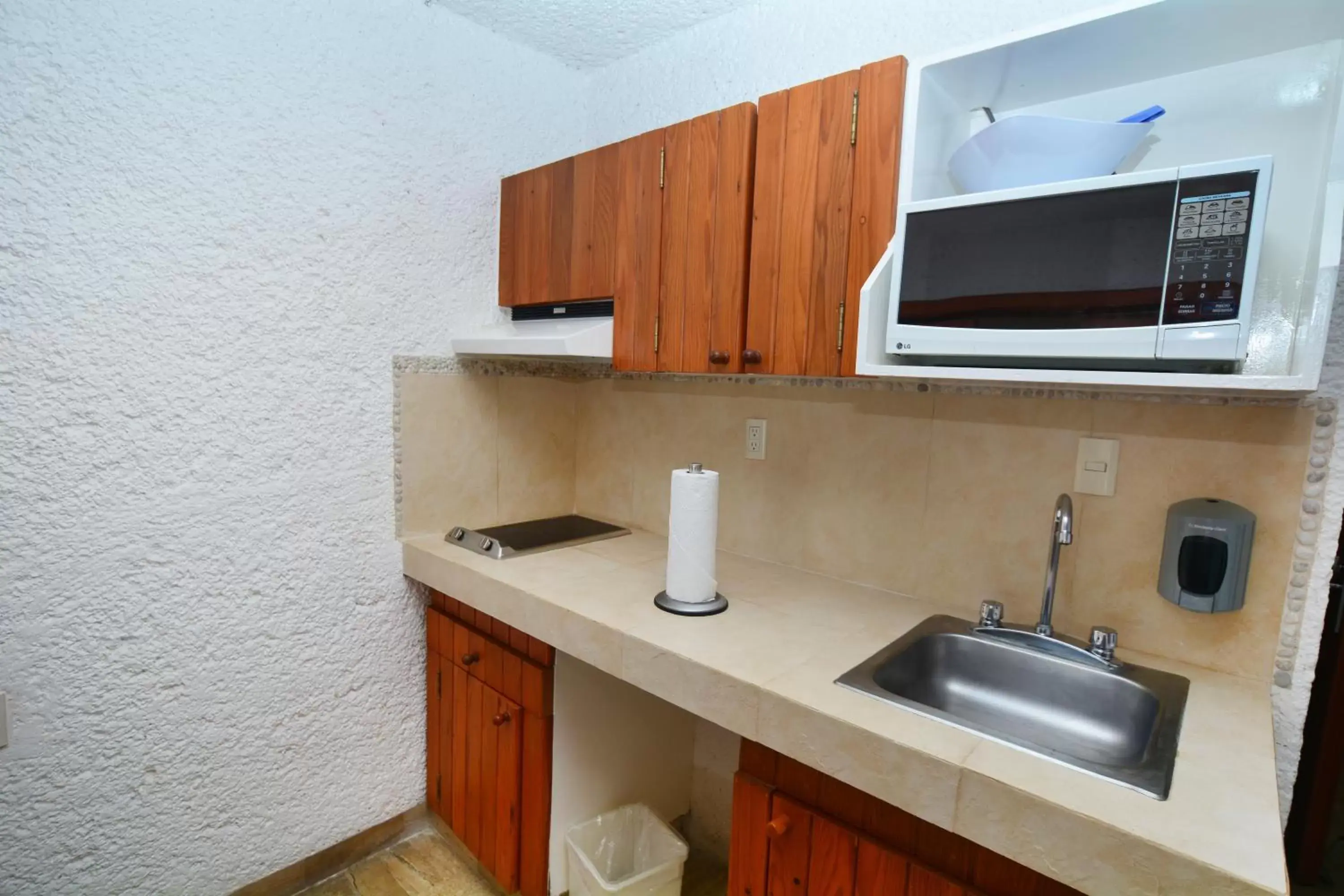 Kitchen or kitchenette, Kitchen/Kitchenette in Pacifica Resort Ixtapa