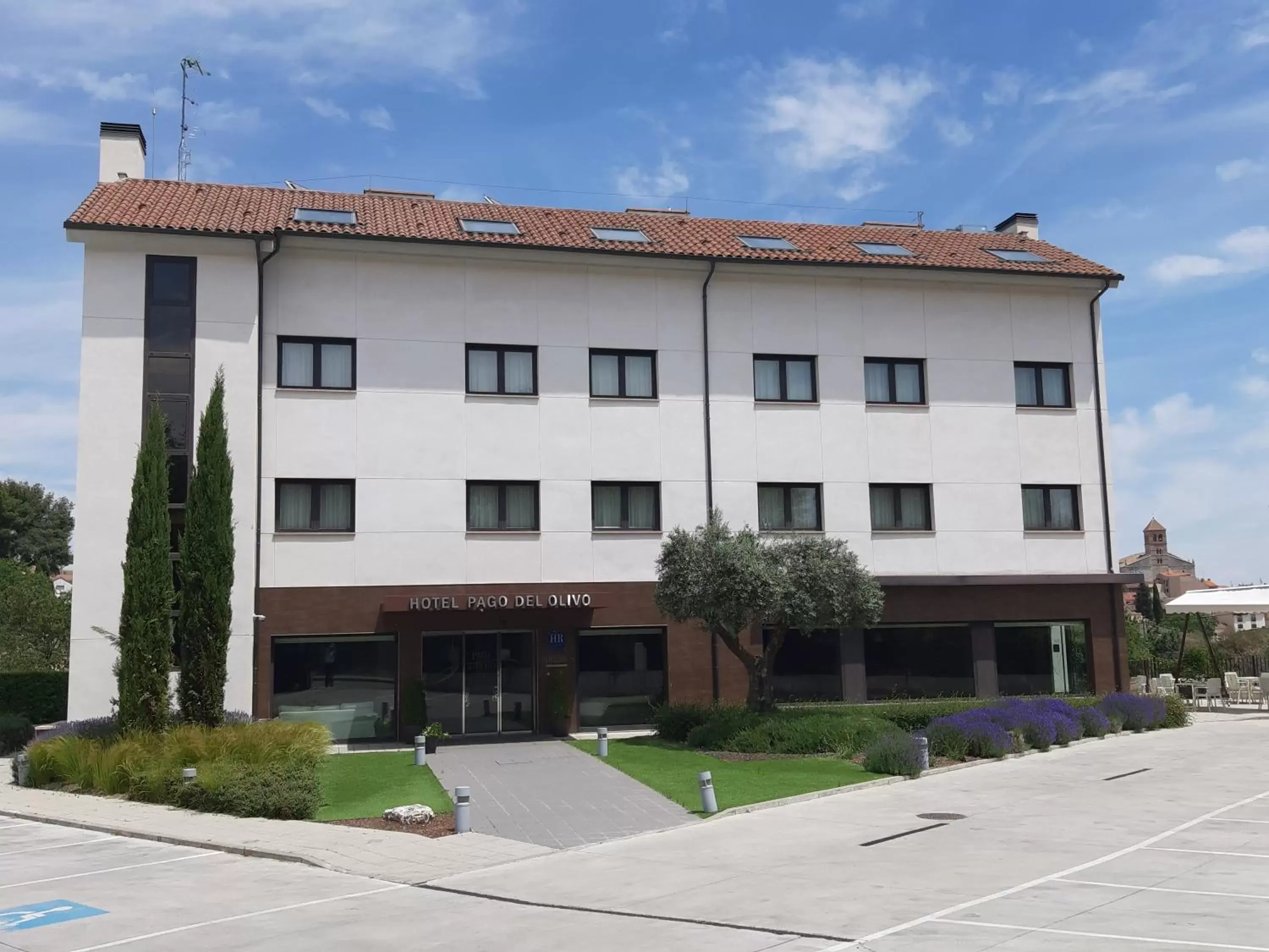 Facade/entrance in Hotel Pago del Olivo Facade/entrance in Hotel Pago del Olivo