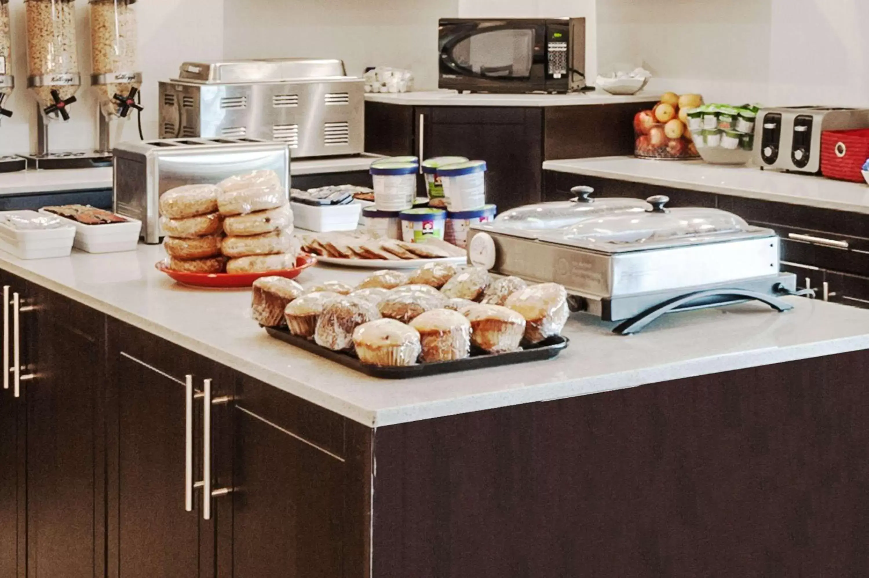 Restaurant/places to eat in Ramada by Wyndham Moose Jaw Restaurant/places to eat in Ramada by Wyndham Moose Jaw