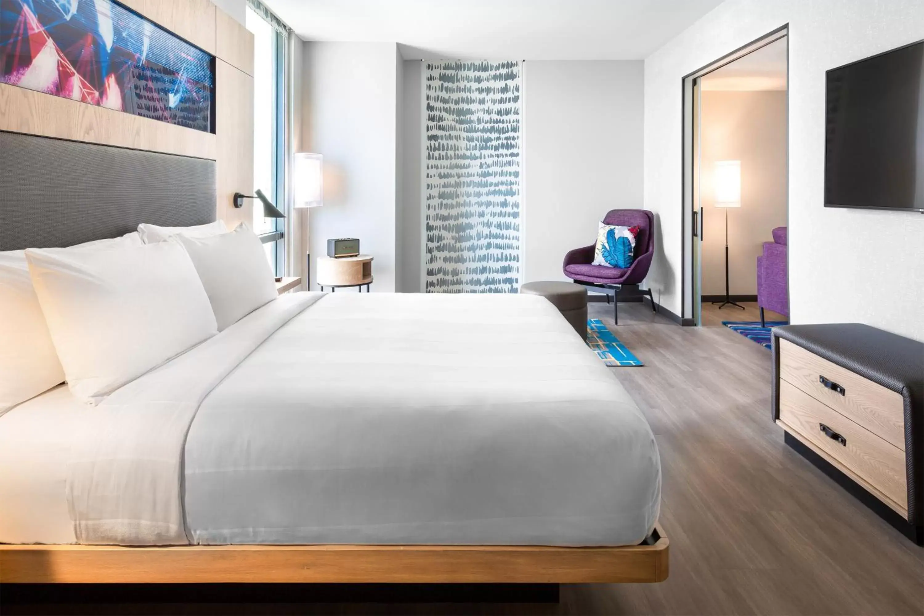 Photo of the whole room, Bed in Aloft San Juan