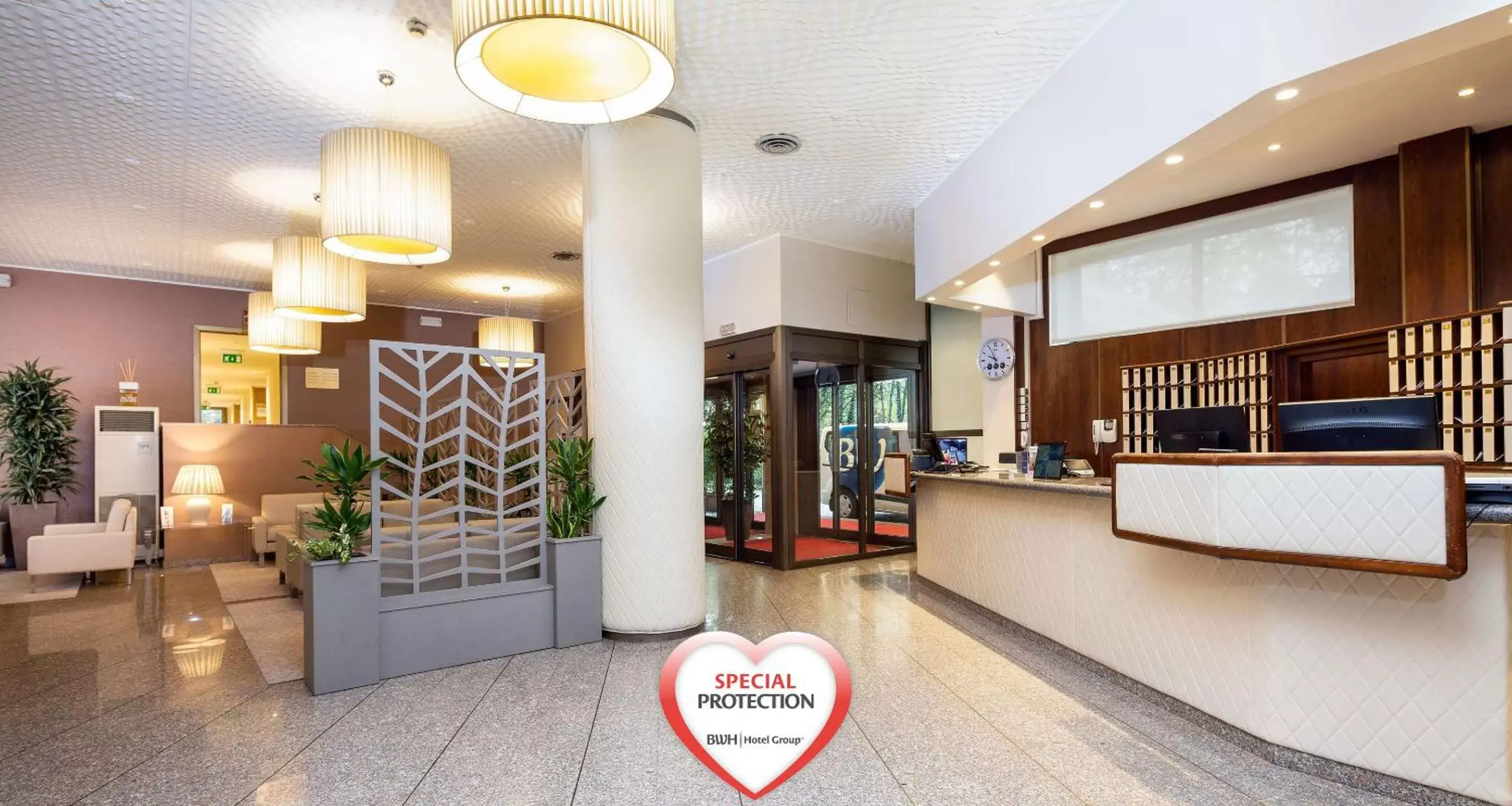 Lobby or reception in Best Western Air Hotel Linate