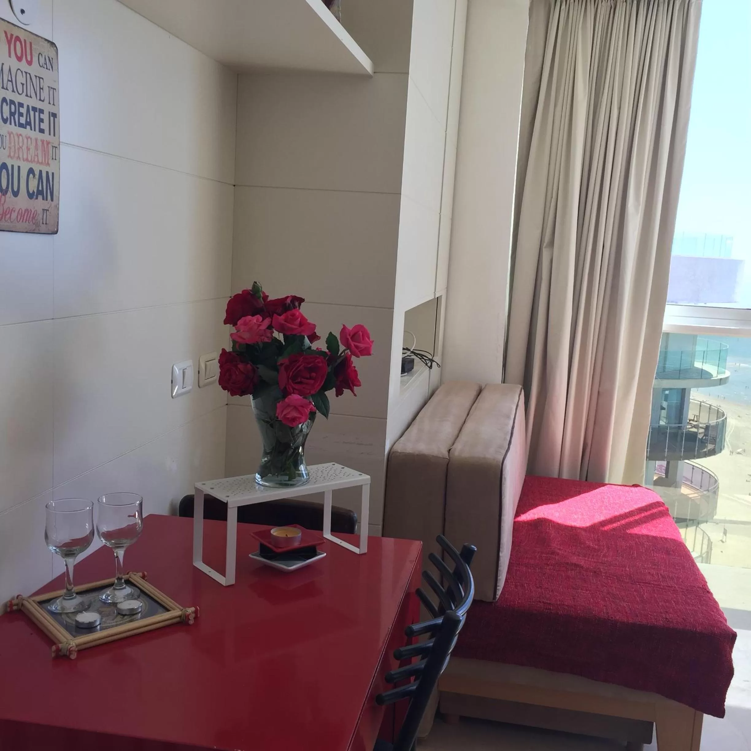 Seating area in Raphael Apartments