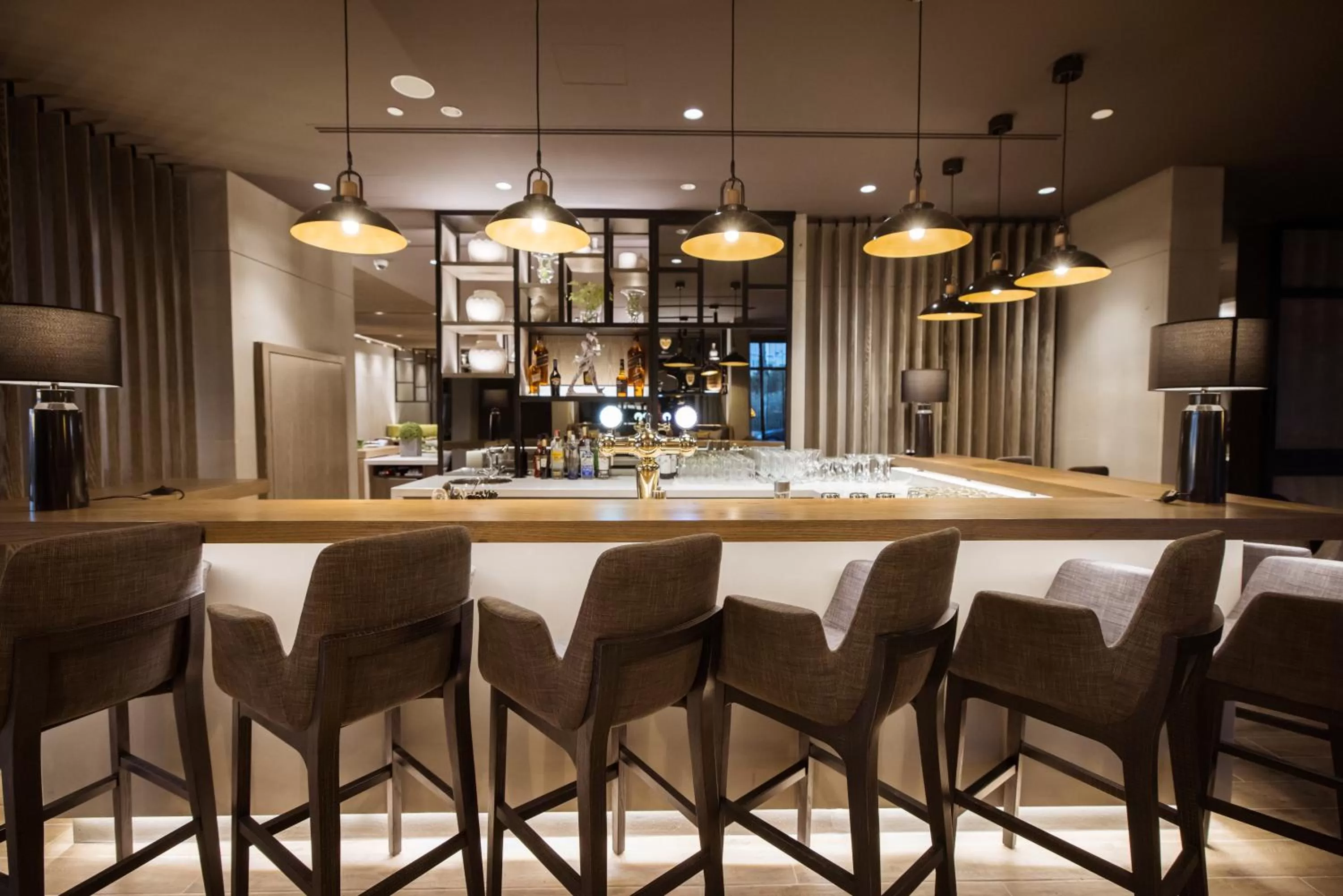 Lounge or bar in Centro Mada Amman by Rotana