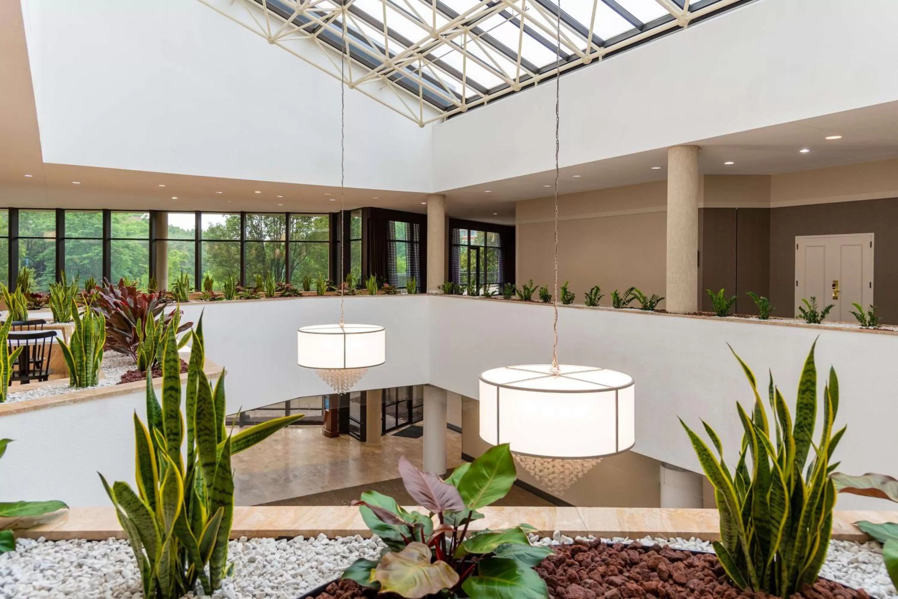 Lobby or reception in Hilton Alexandria Mark Center