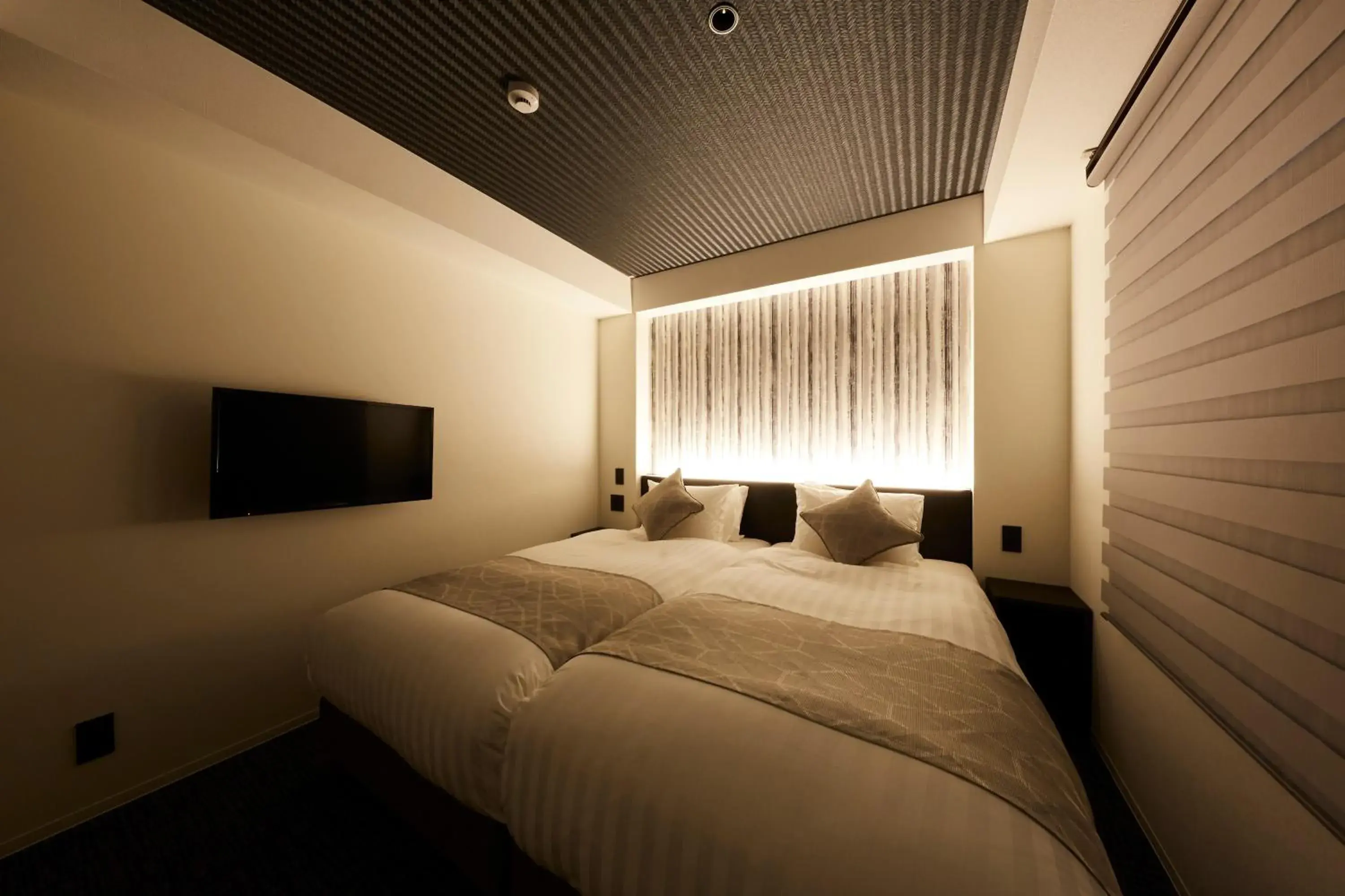 Bedroom, Bed in Rinn Kamiebisu Bedroom, Bed in Rinn Kamiebisu