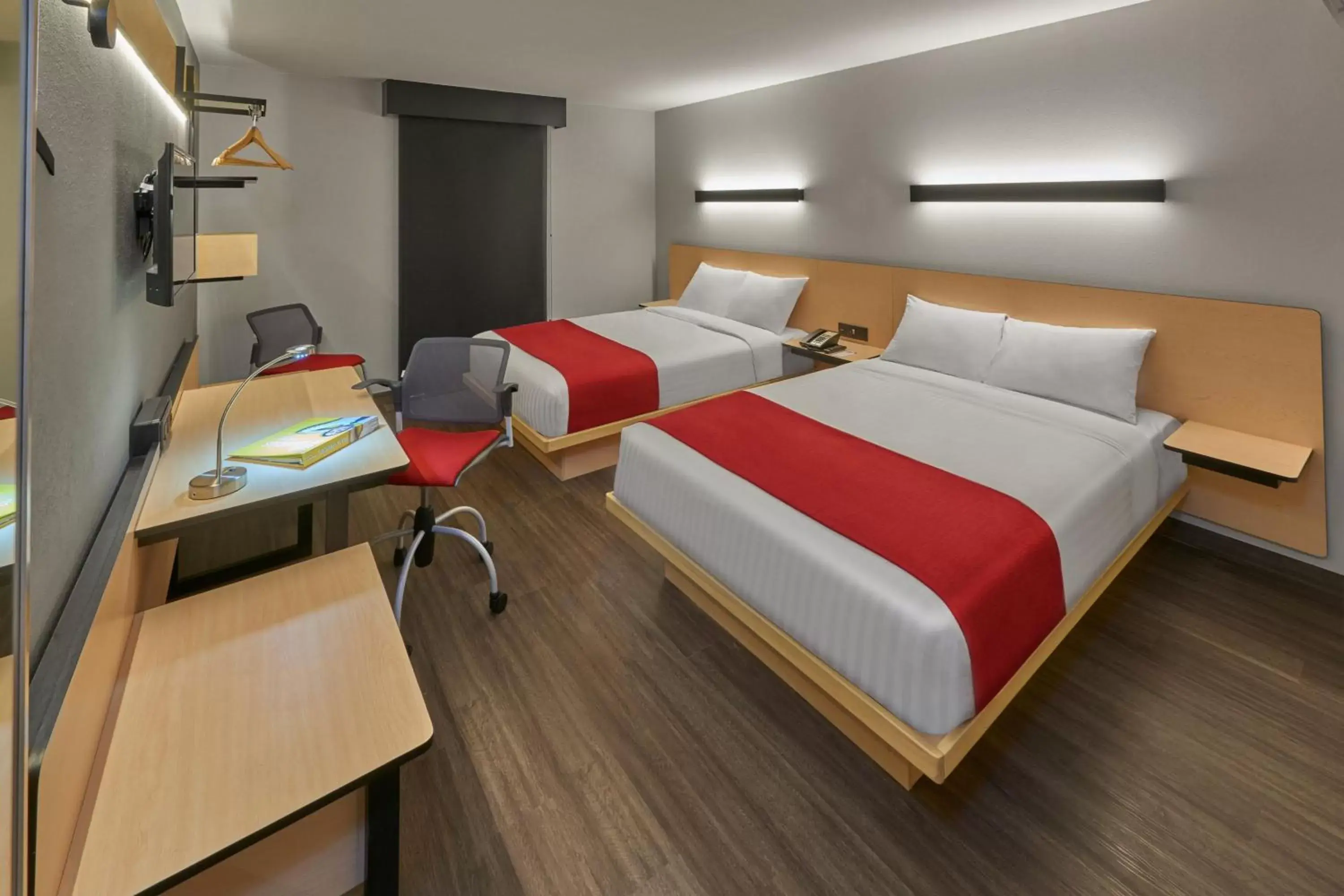 Photo of the whole room, Bed in City Express by Marriott Mérida