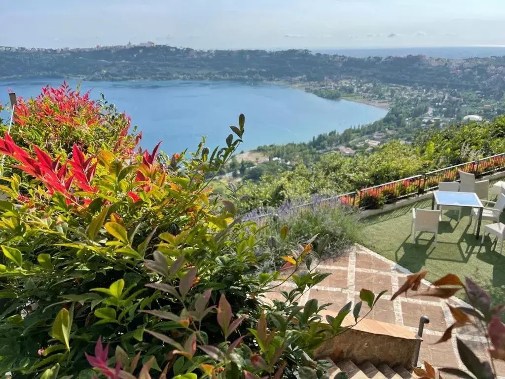 Lake view in La Locanda Del Pontefice - Luxury Country House