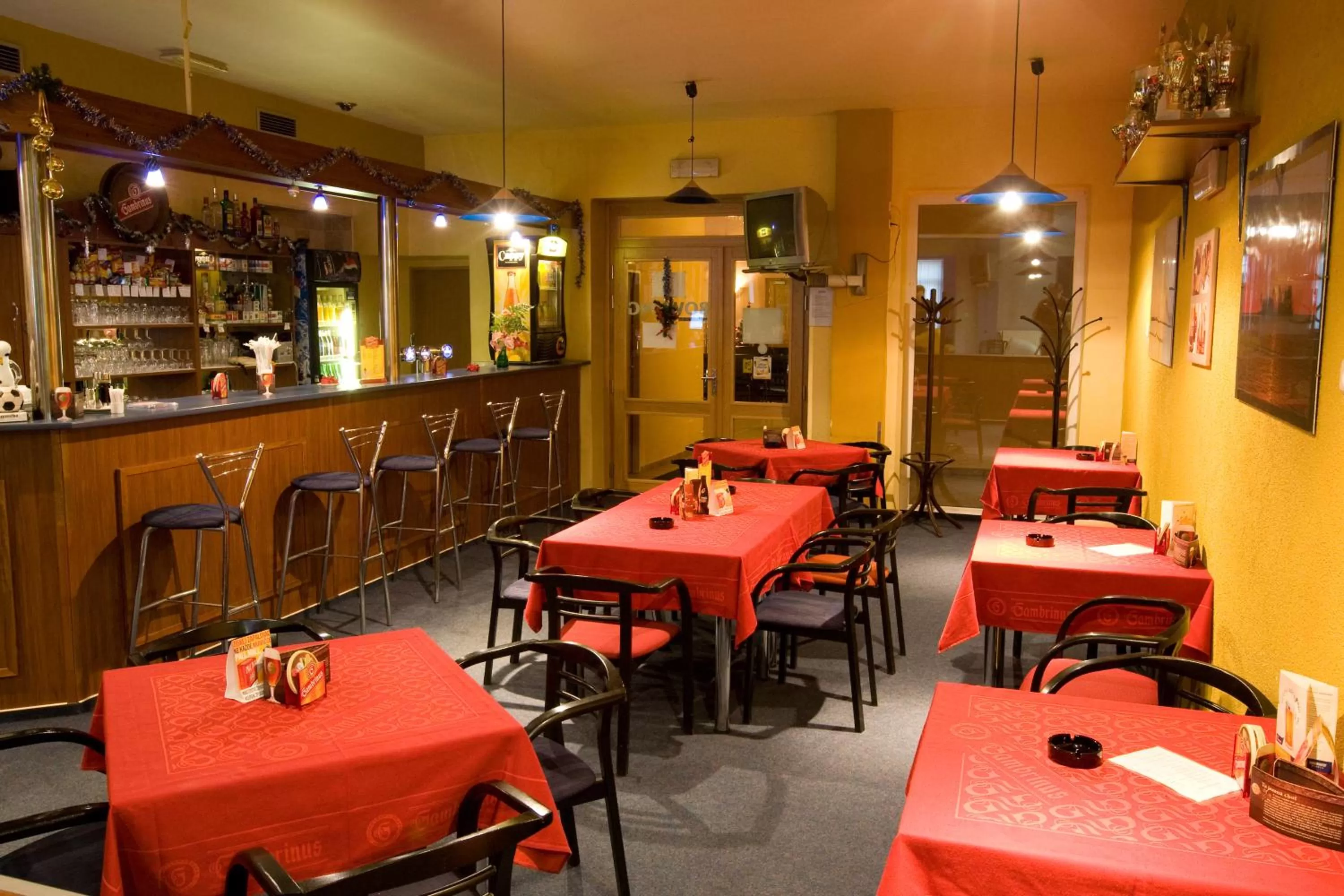 Lounge or bar in Hotel Olympia Česká Lípa