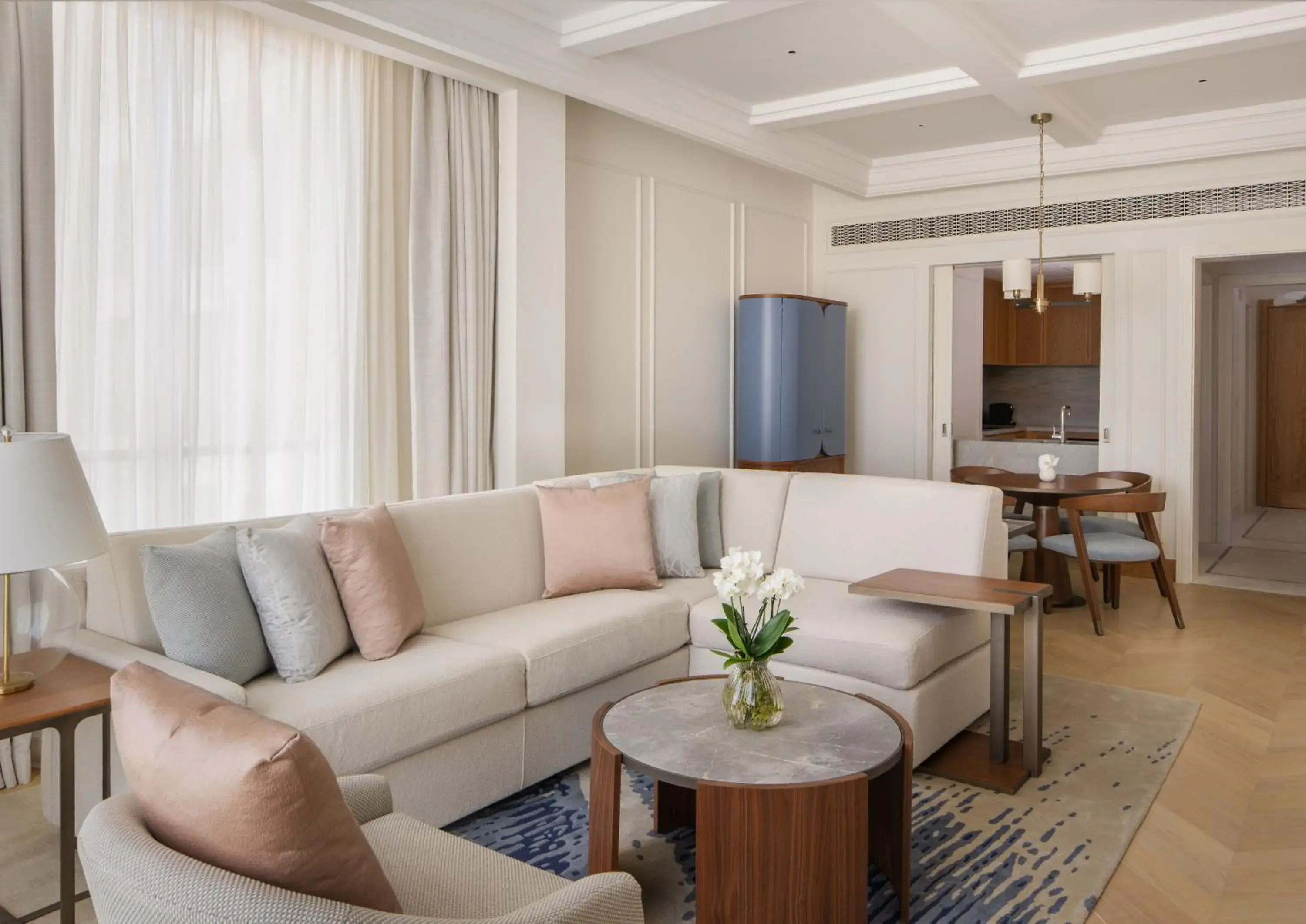 Living room, Seating Area in Four Seasons Resort and Residences at The Pearl - Qatar