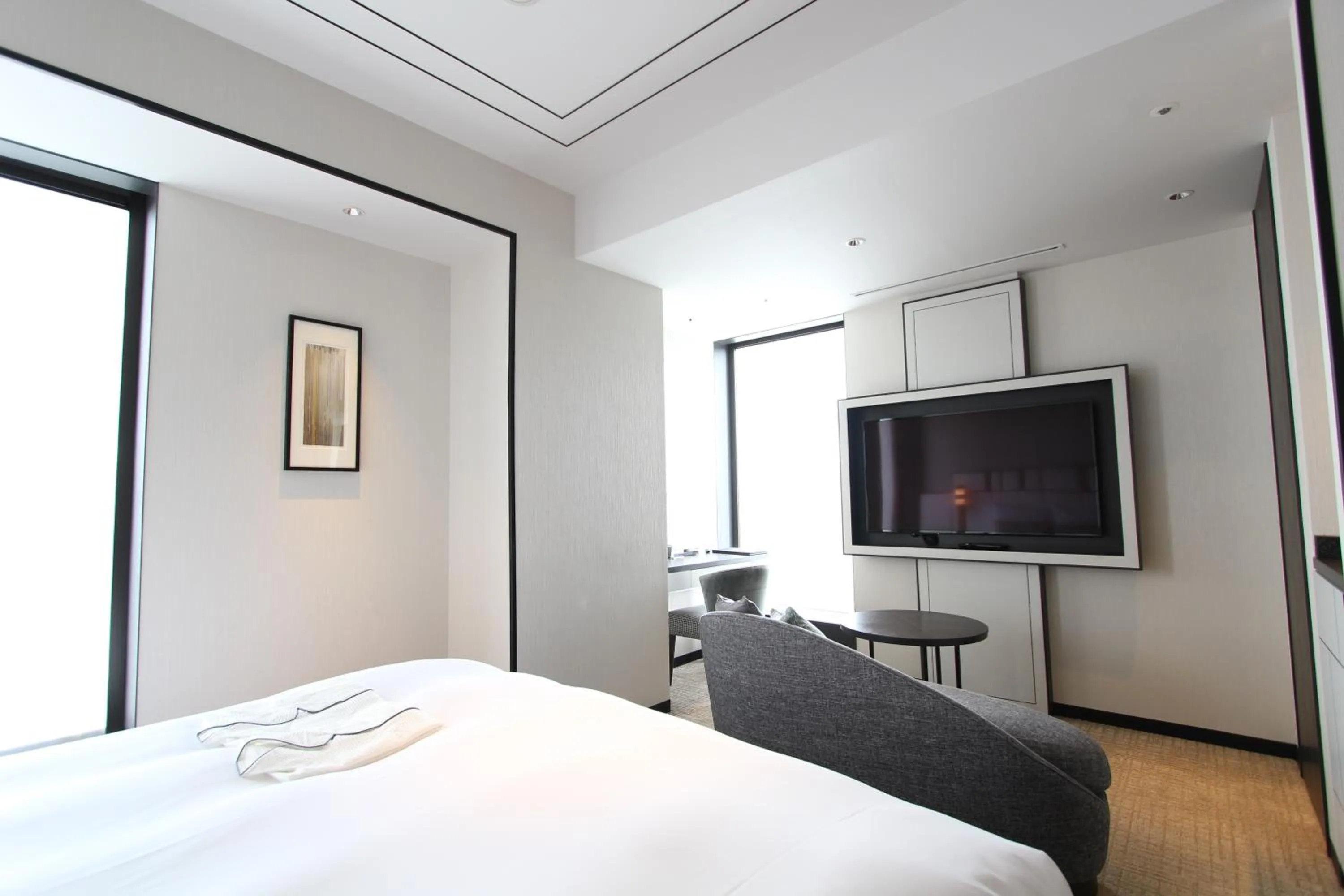 Photo of the whole room, Bed in KOKO HOTEL Premier Nihonbashi Hamacho