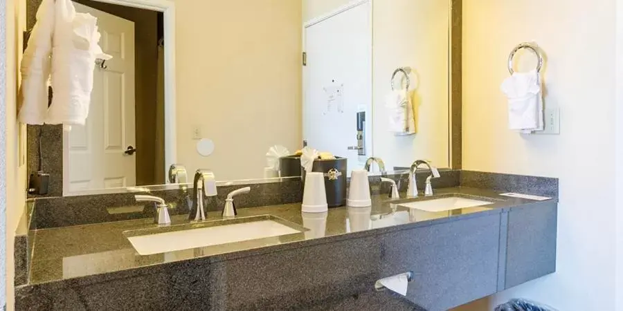 Bathroom in Red Garter Hotel & Casino by Red Lion Hotels
