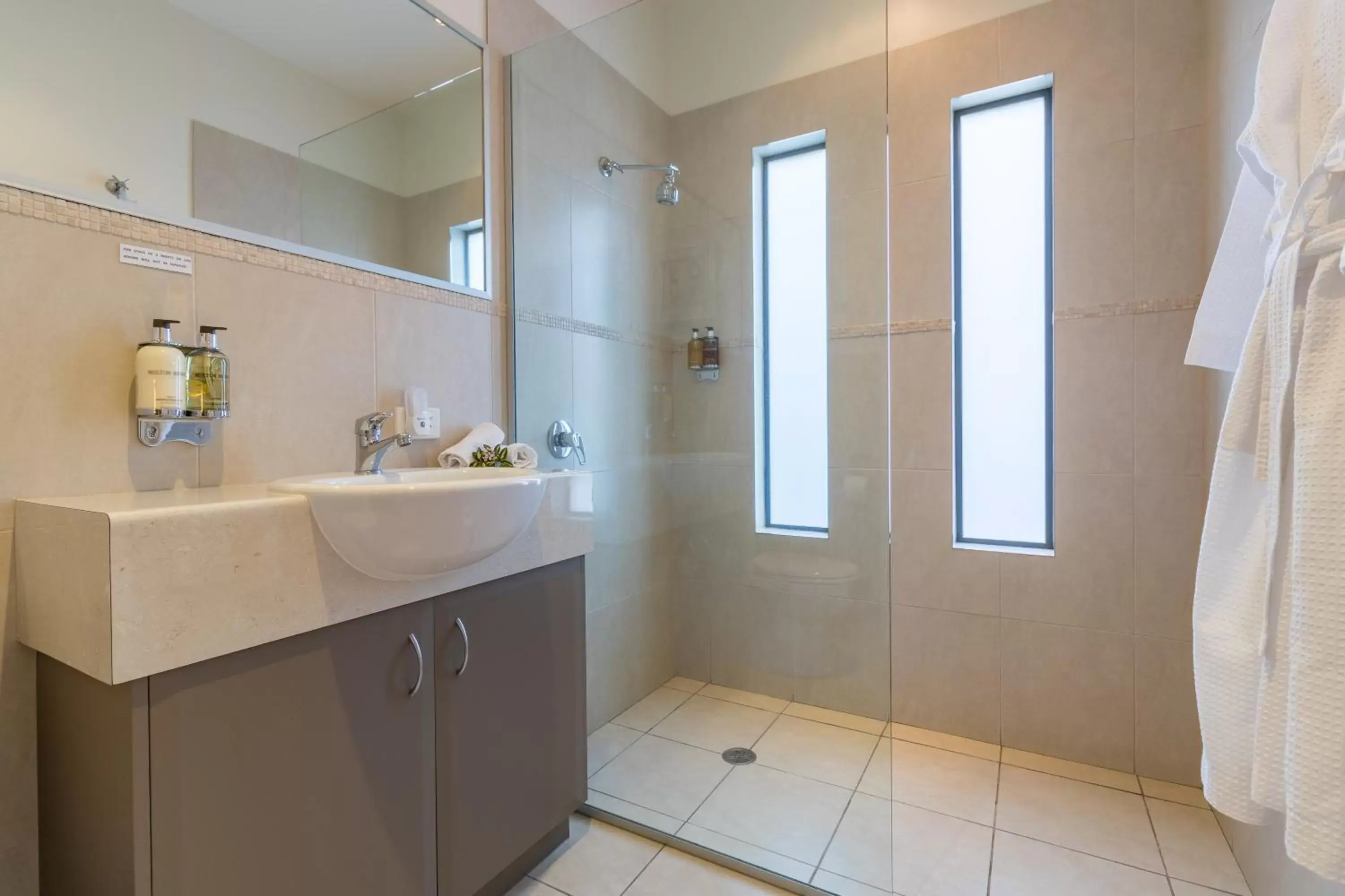 Bathroom in Balconies Dolphincove