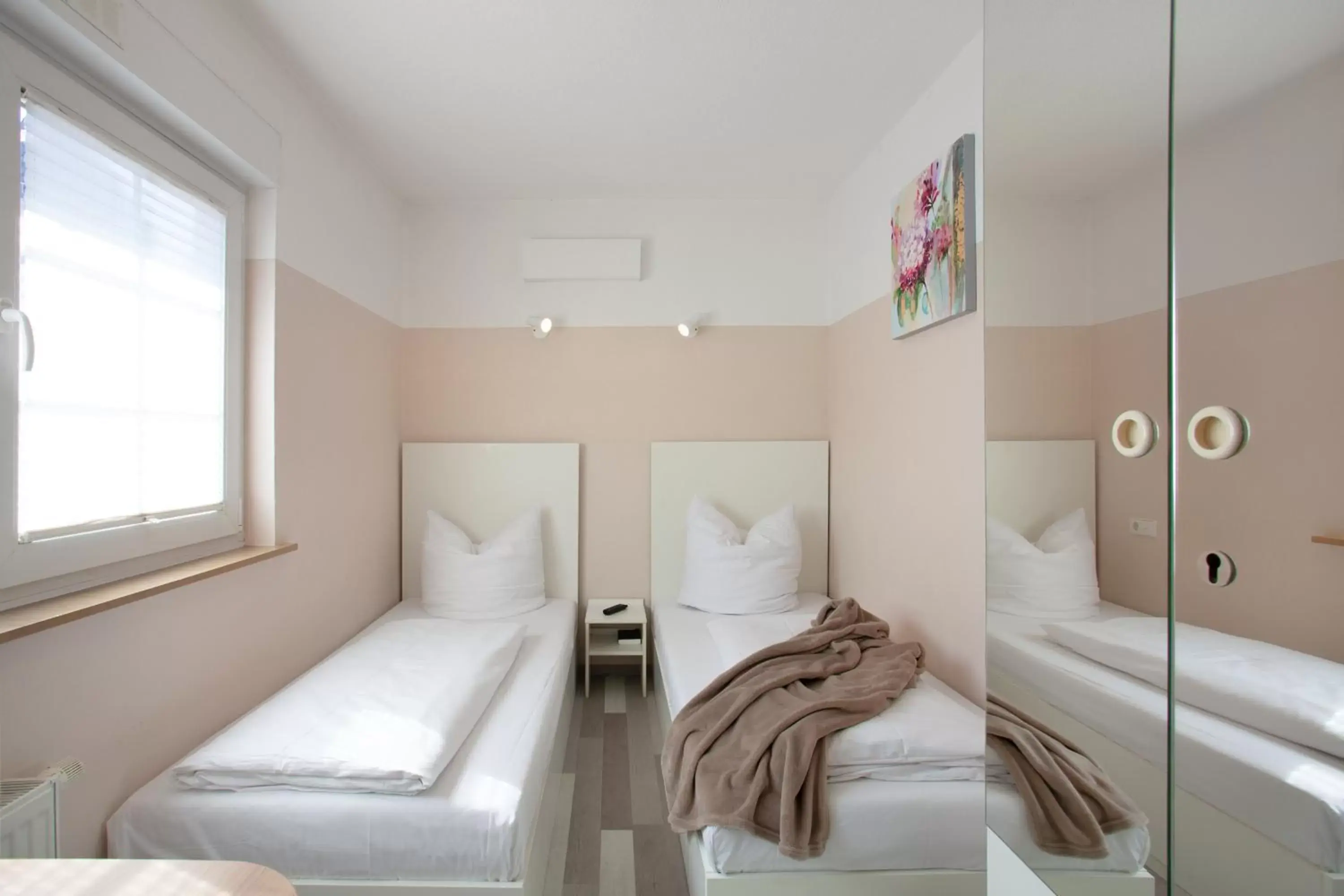 Micro Twin Room - single occupancy in Relax Hotel & SPA Stuttgart Micro Twin Room - single occupancy in Relax Hotel & SPA Stuttgart