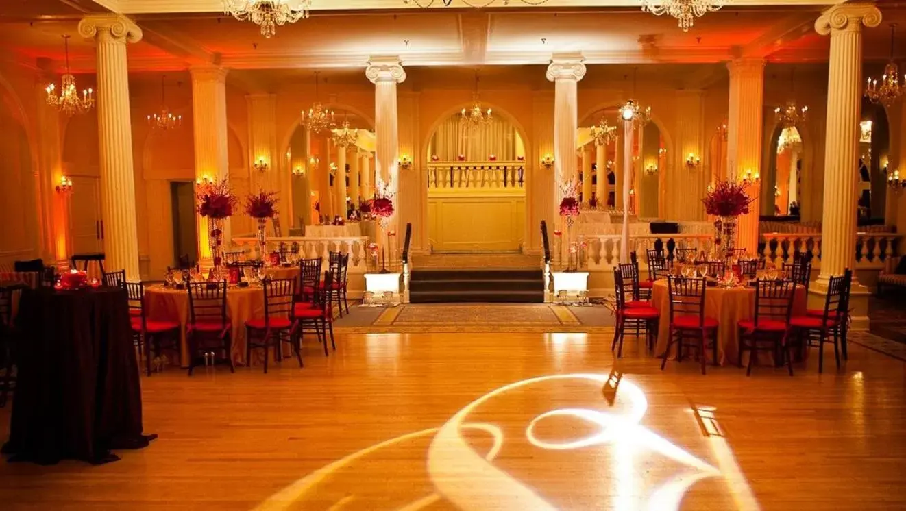 Banquet/Function facilities, Restaurant/Places to Eat in The Omni Homestead Resort