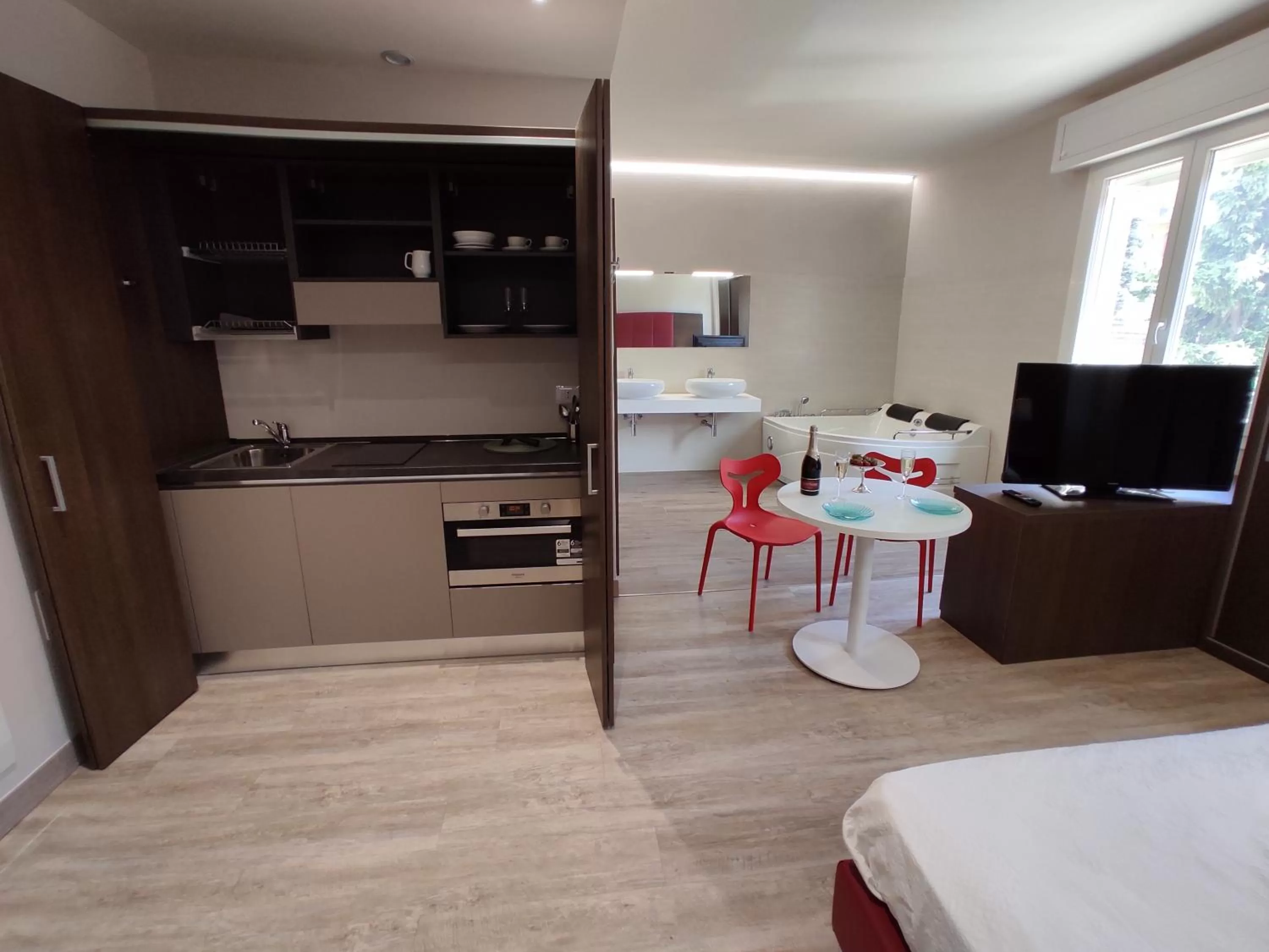 Kitchen or kitchenette in ALBA RESIDENCE