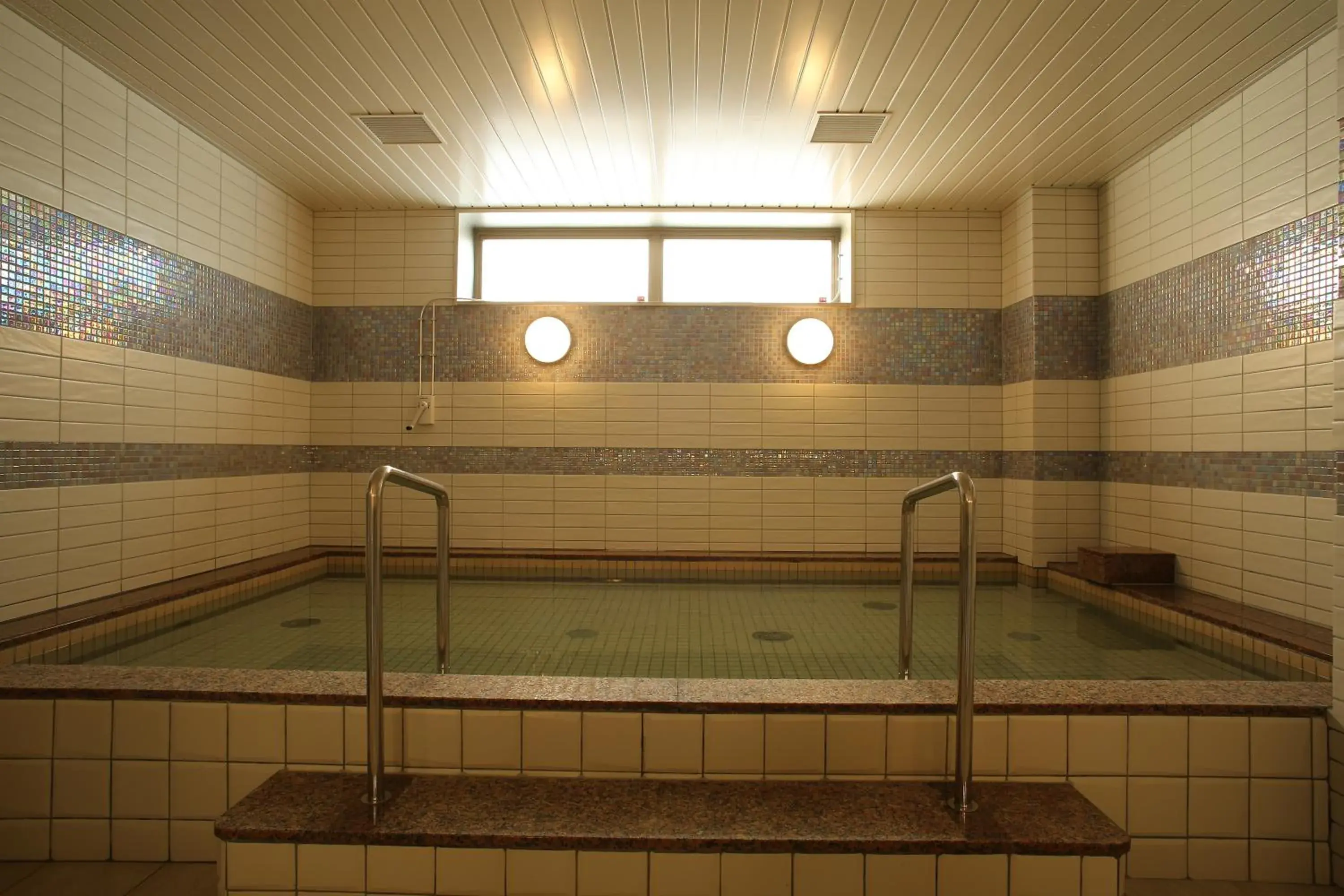 Public Bath, Swimming Pool in Green Rich Hotel Naha -Hotel & Capsule- Artificial hot spring Futamata Yunohana