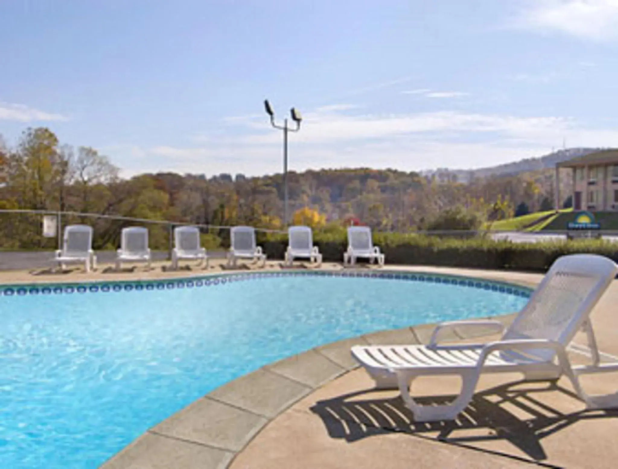 Day, Swimming Pool in Express Inn Harrisburg South New Cumberland