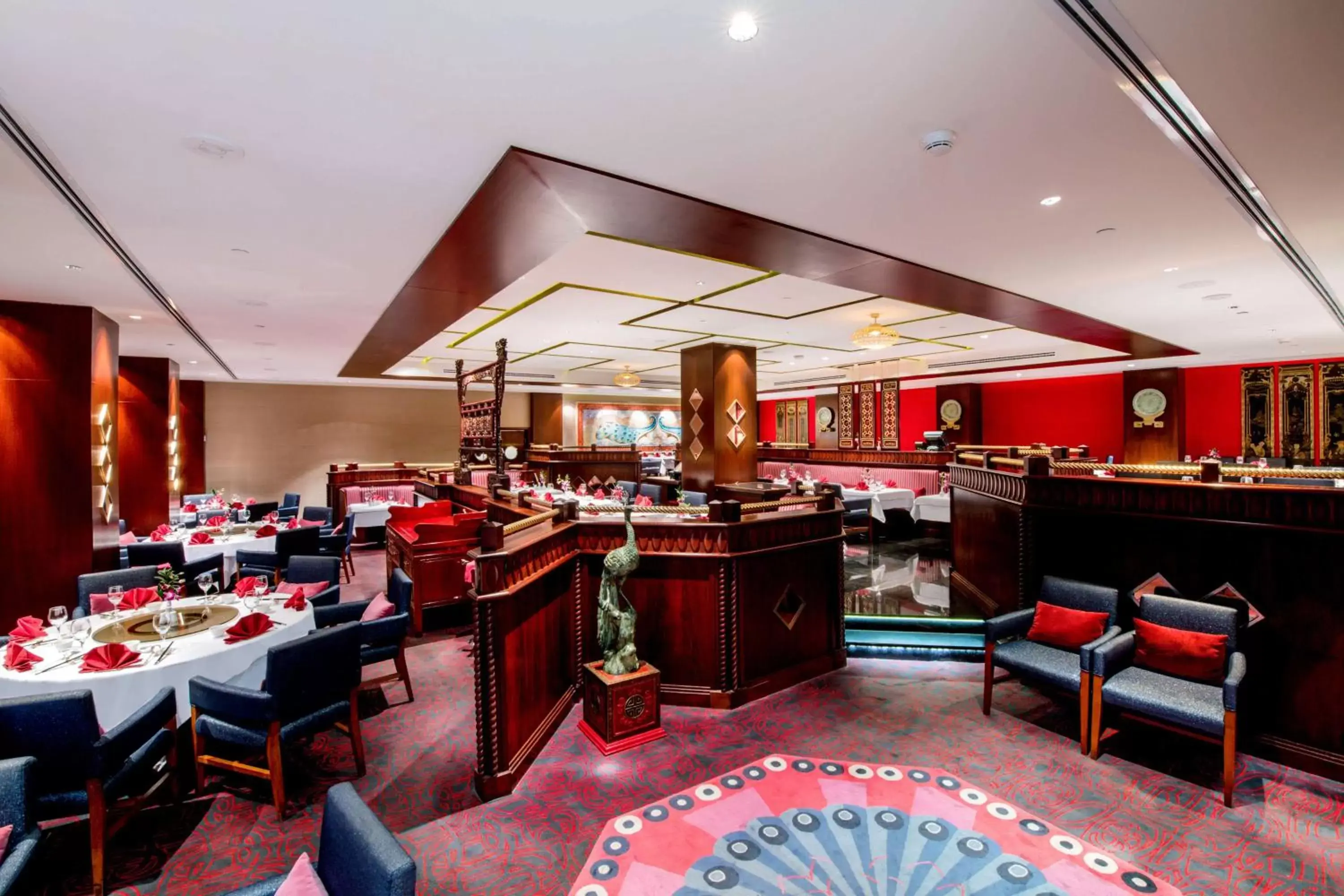 Restaurant/Places to Eat in Radisson Blu Hotel, Kuwait