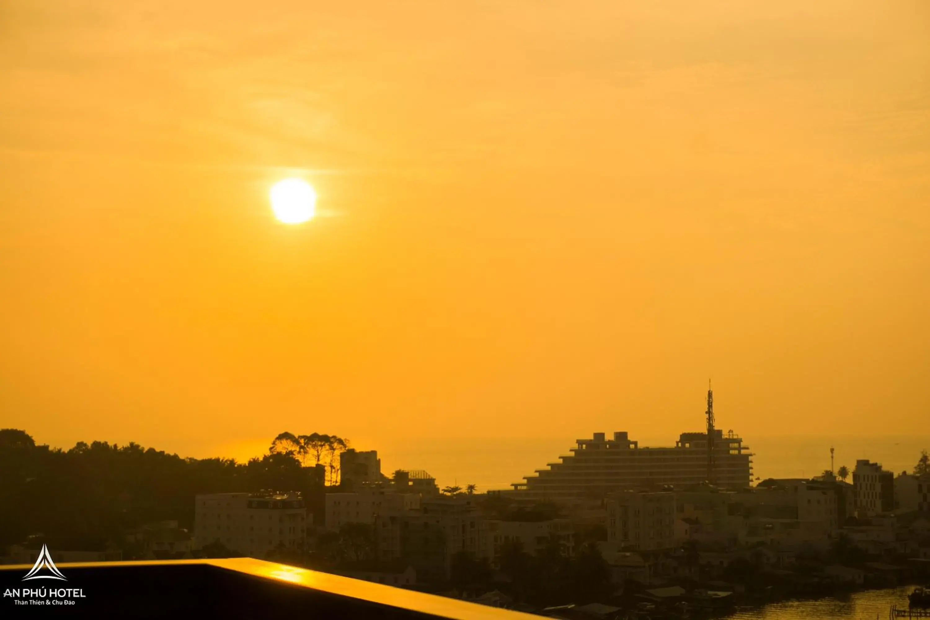 Off site, Sunrise/Sunset in An Phu Hotel