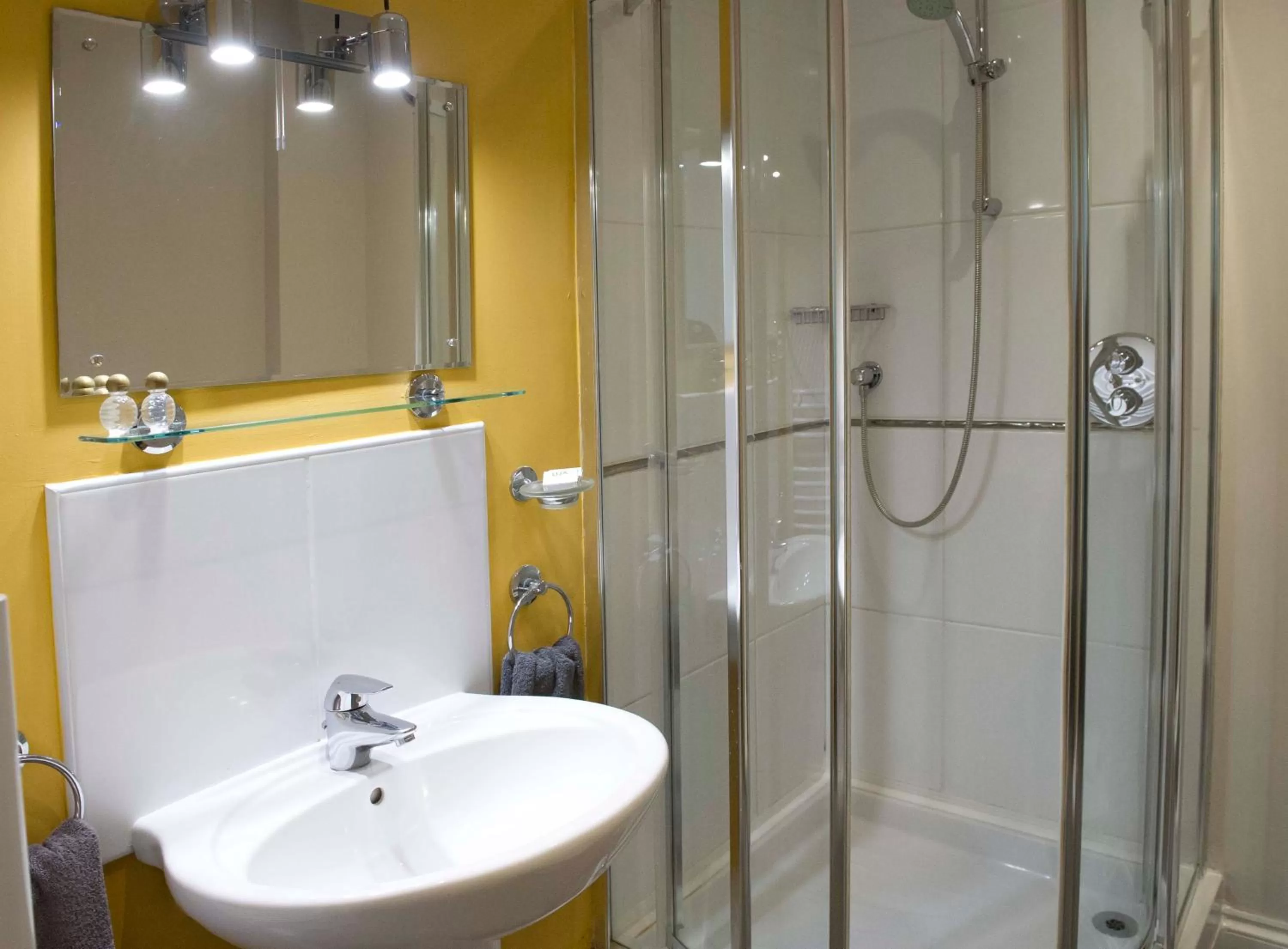 Rose and Crown Hotel