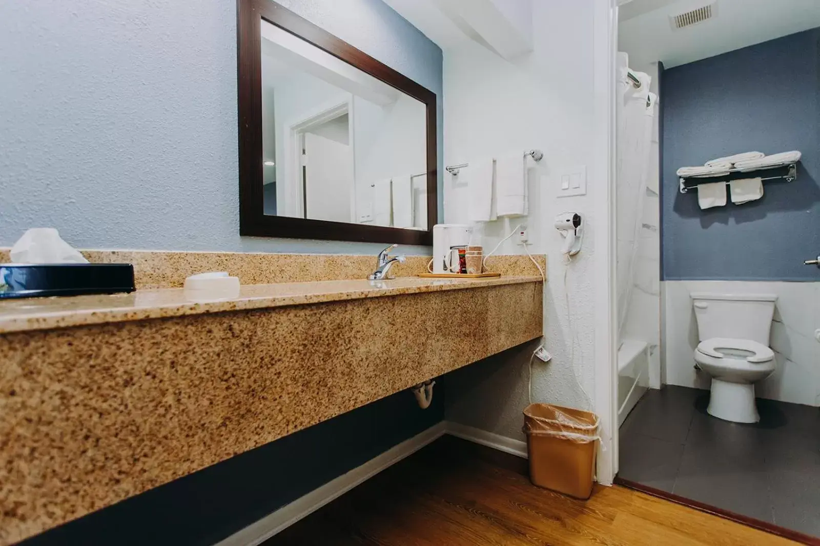 Bathroom in Scottish Inn & Suites - Kemah Boardwalk