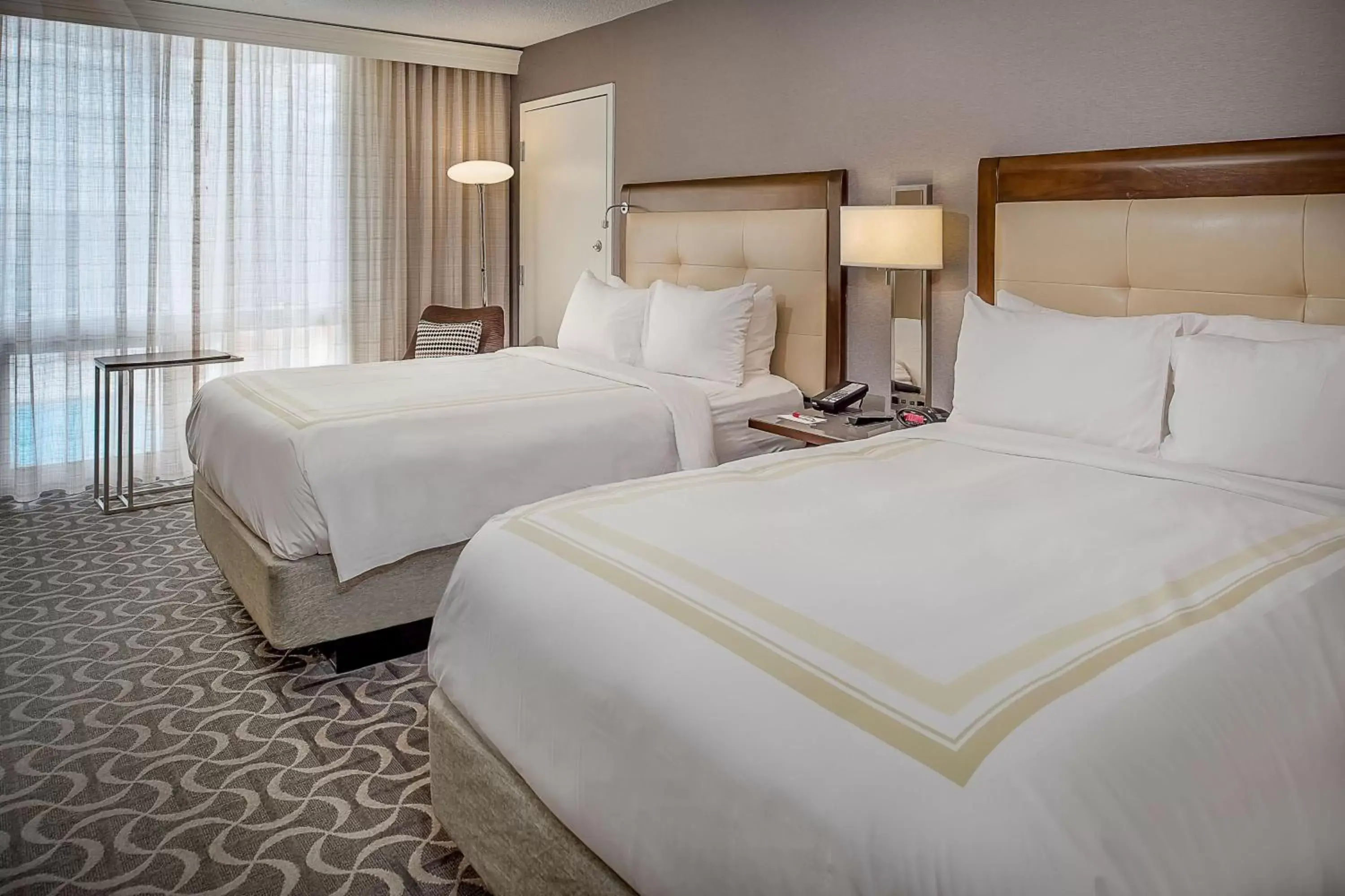 Bedroom, Bed in Marriott St. Louis Airport